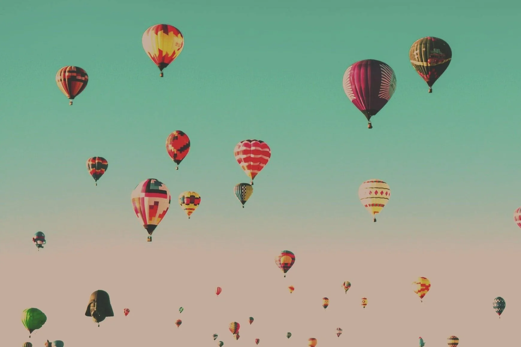 Hot air balloons rising — leadership coaching for  professionals ready to grow and navigate change