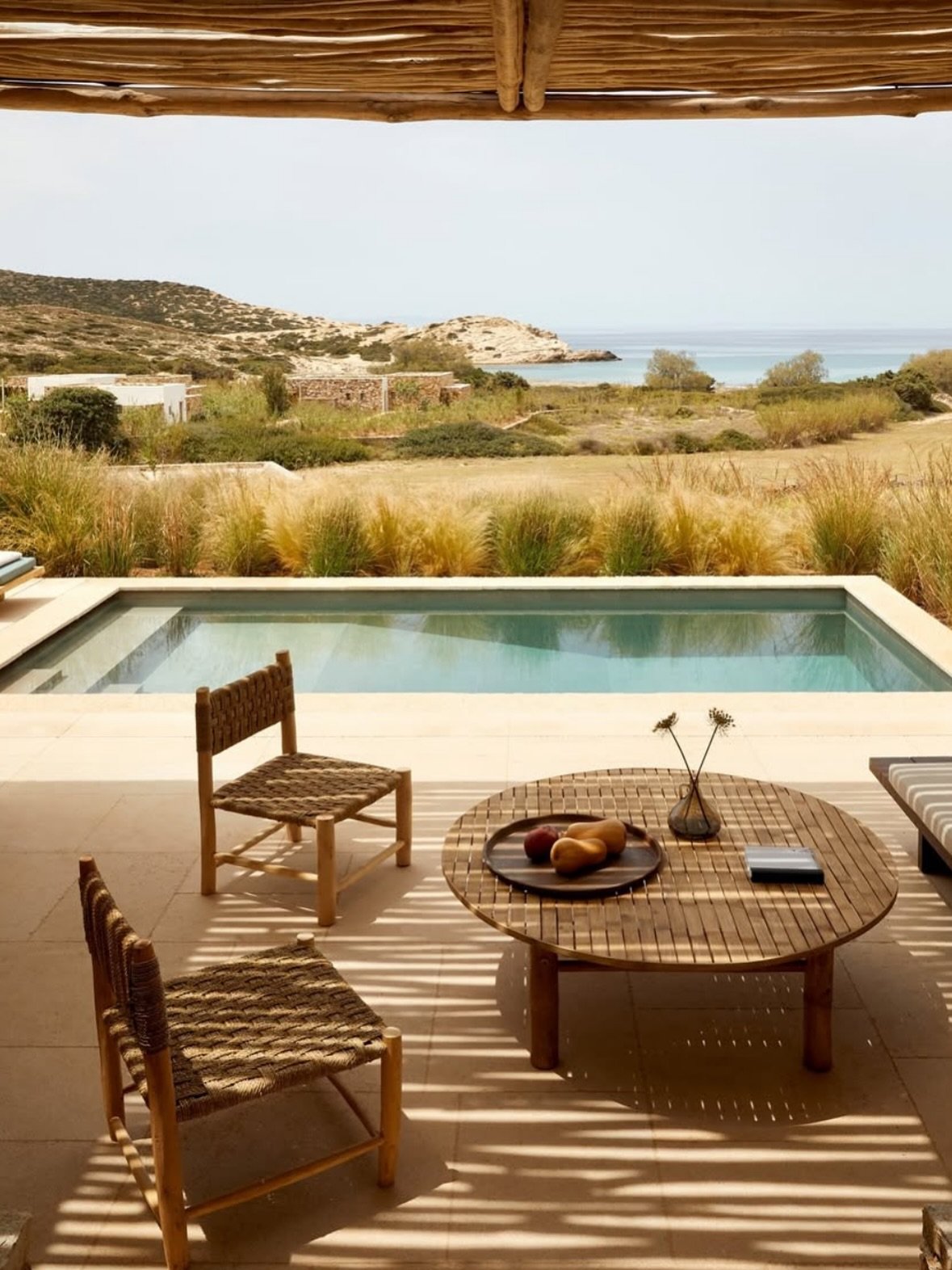 🔖 booking now for May thru October 2026. this is a hotel that embodies the ethos of New Vibration Travel. Here on the soulful and somewhat secluded island of 📍Antiparos you stay feeling extra tapped in. Connecting to Greek cuisine, the Aegean Sea, 