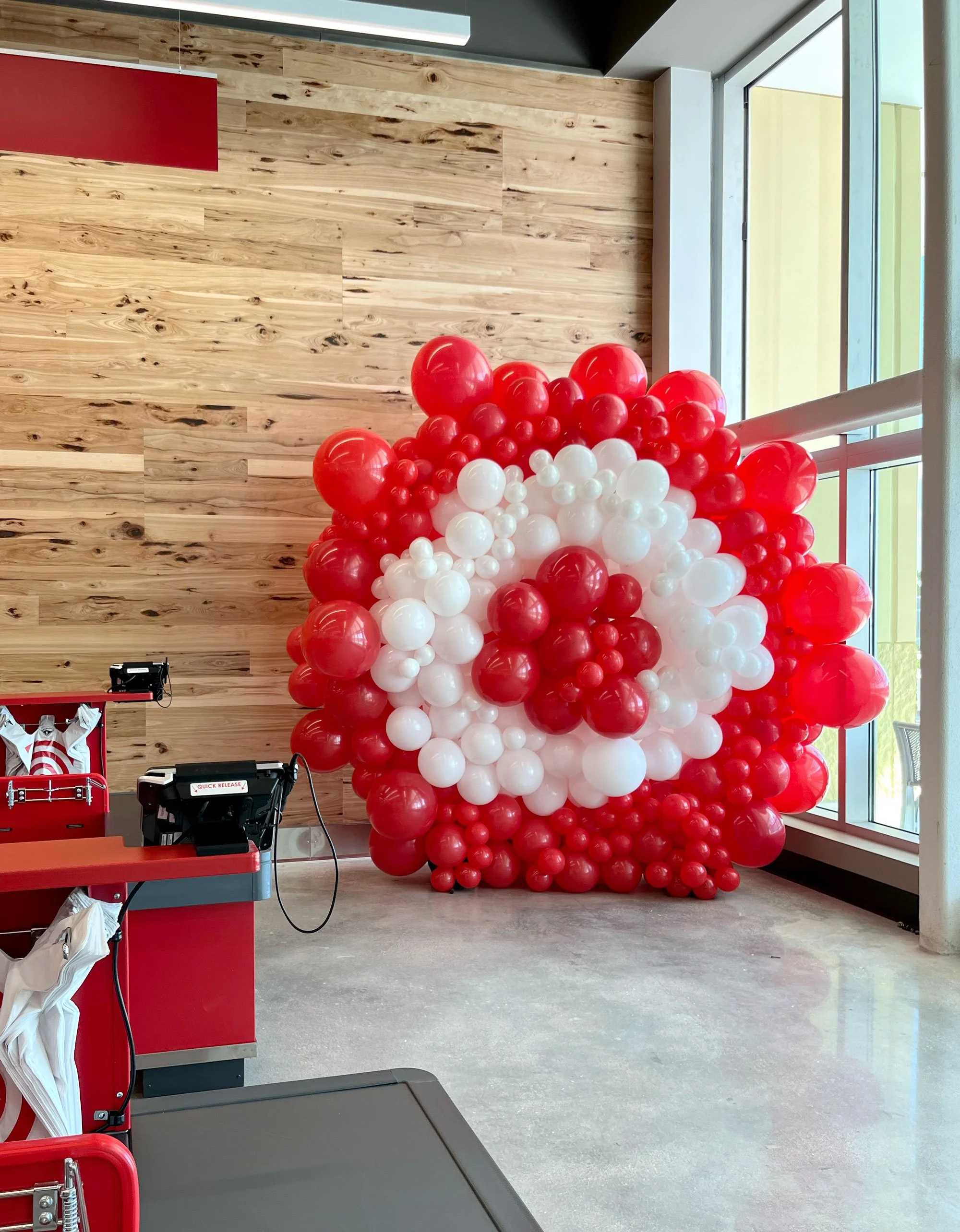 target-balloon-sculpture.jpg