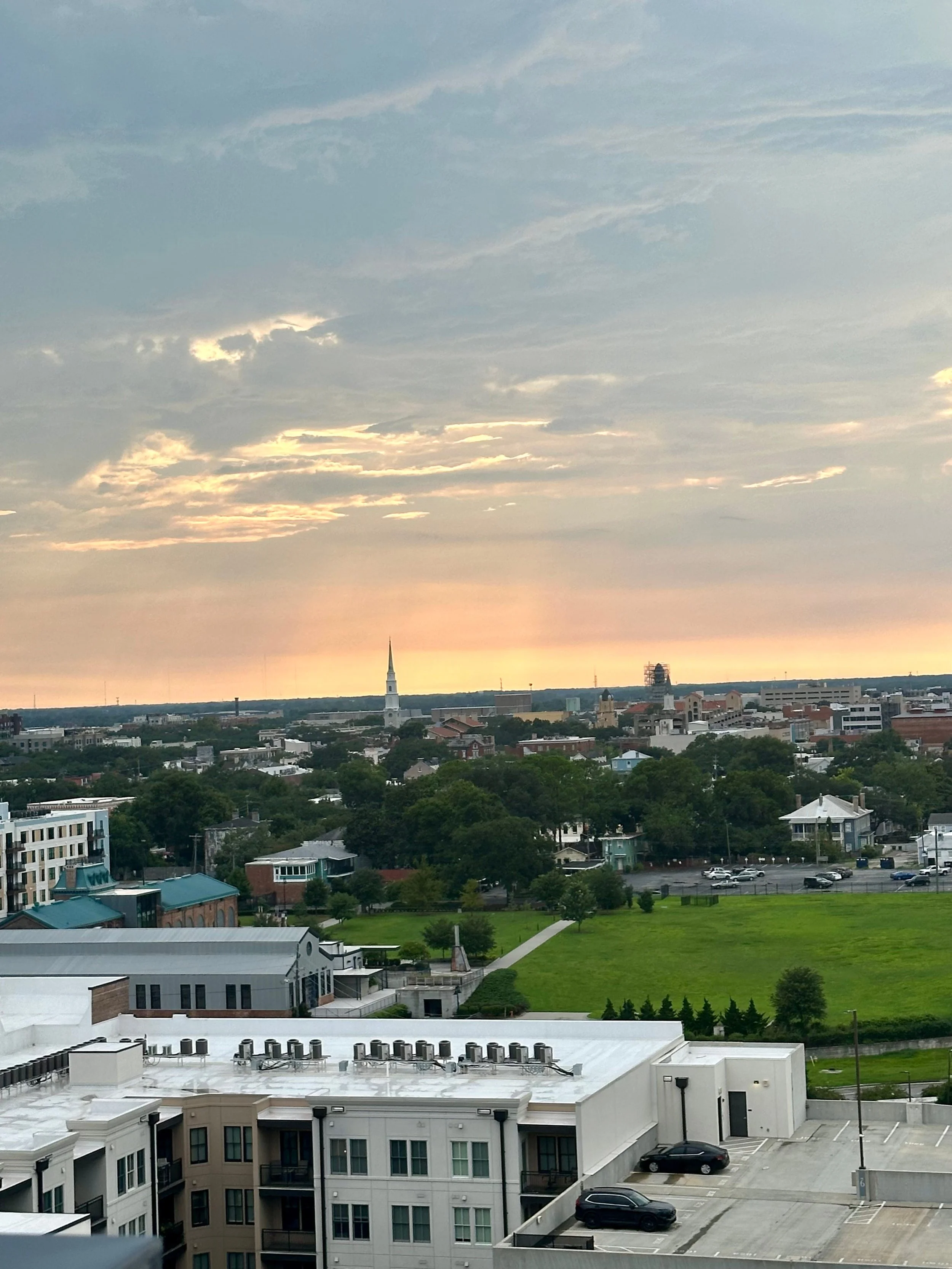 bar-julia-rooftop-sunset-views-hosting-savananh.jpg
