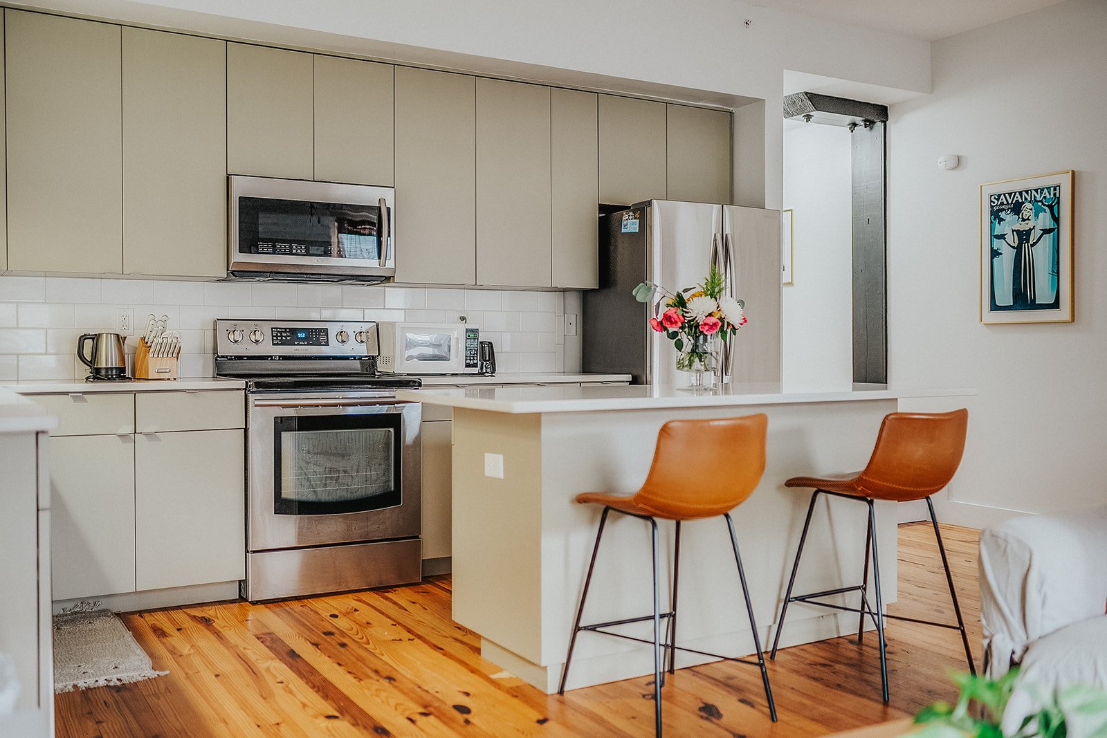 The Suite Peach Loft| Savannah Vacation Rental