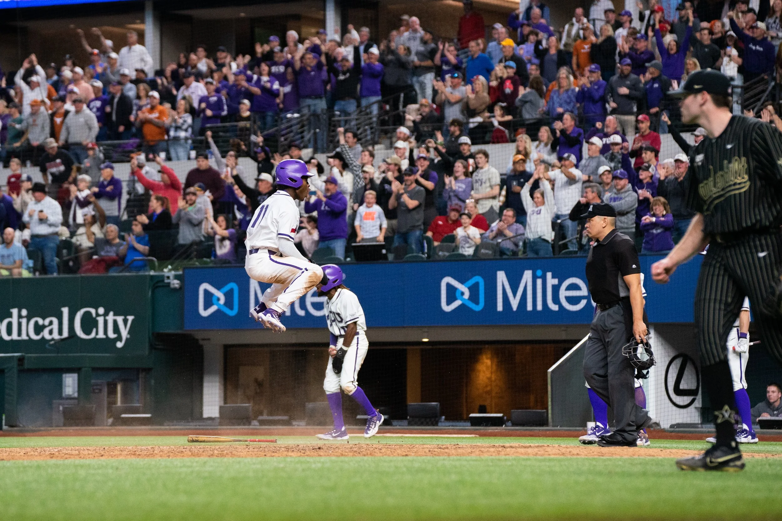 Baseball v Vandy_JMiller0095.jpeg