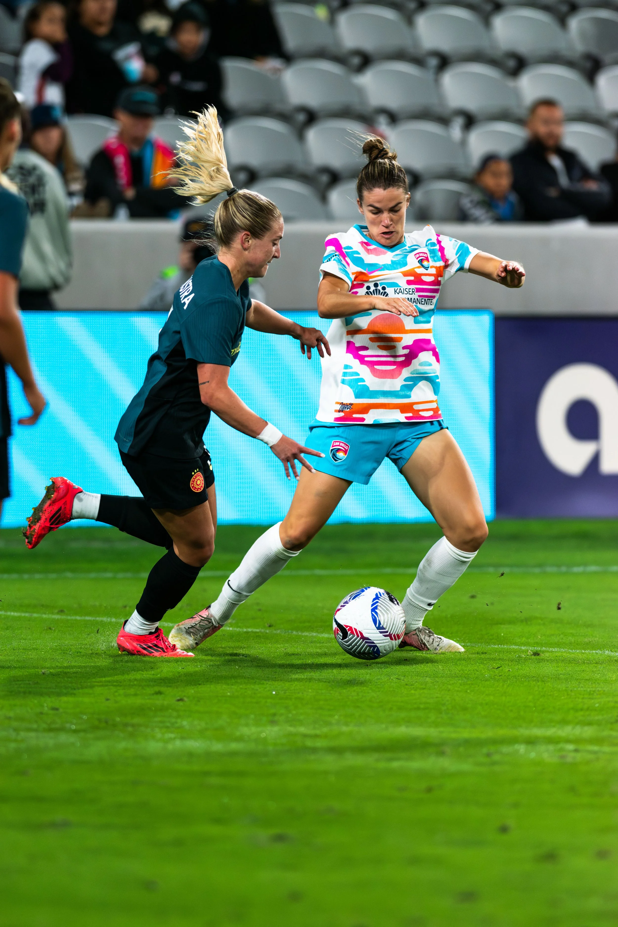 SD Wave v Portland Thorns_JMiller028.jpg