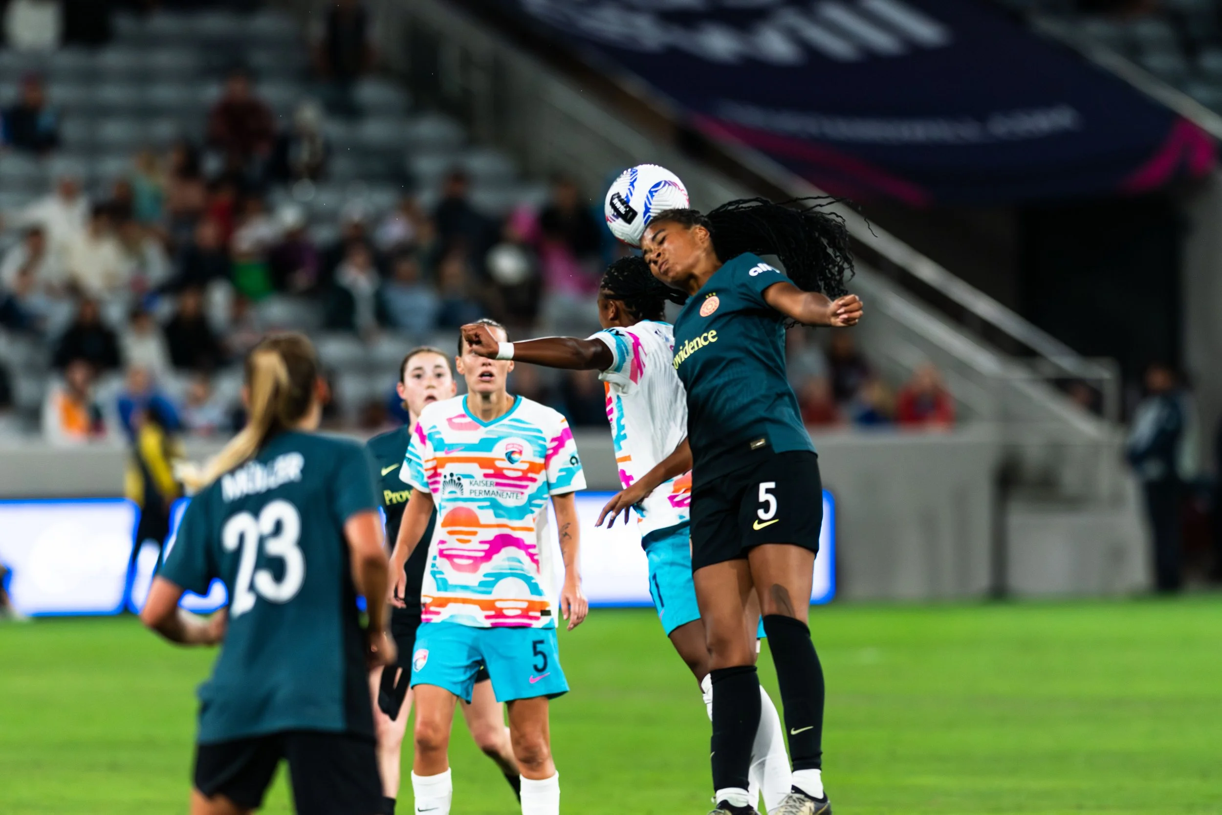 SD Wave v Portland Thorns_JMiller020.jpg