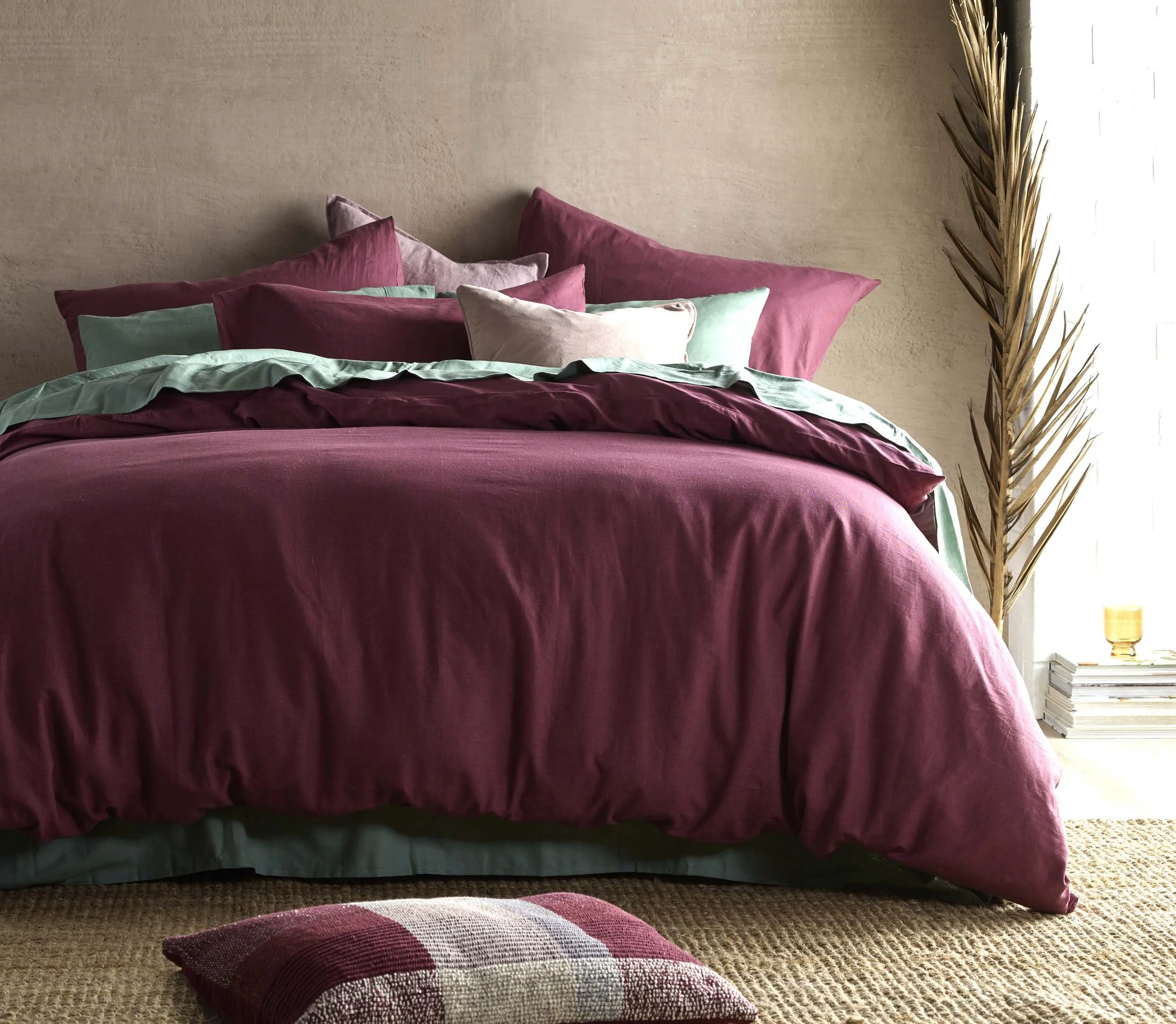 M08031_090721_Av2 1 copy.jpg