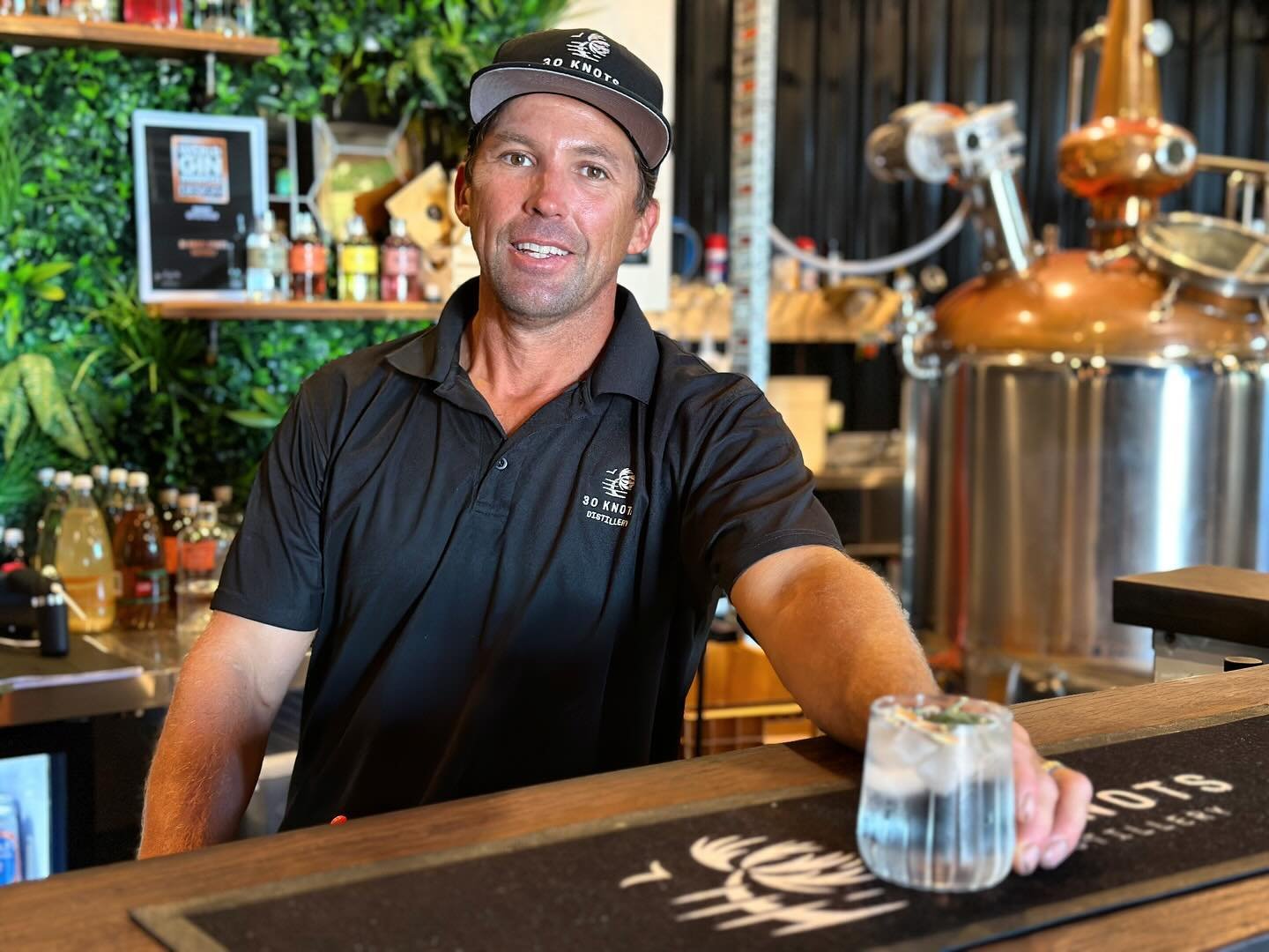 Look who&rsquo;s back behind the bar! It&rsquo;s been a long 8 weeks with Muz working his other job, crayfishing, at the Abrolhos islands to help support our small business. For now, balancing multiple jobs is what it takes to make our dream a realit