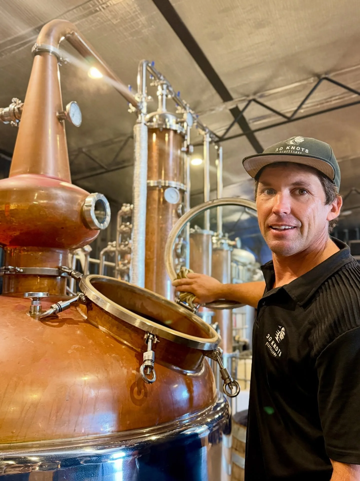 We fired up the big still on the weekend and it was smelling delicious in here. 👌🏻

From start to finish, a run takes around 12 hours &mdash; slowly climbing to 95&ndash;100 degrees and turning the distillery into a full sauna.🔥

In summer, we mos