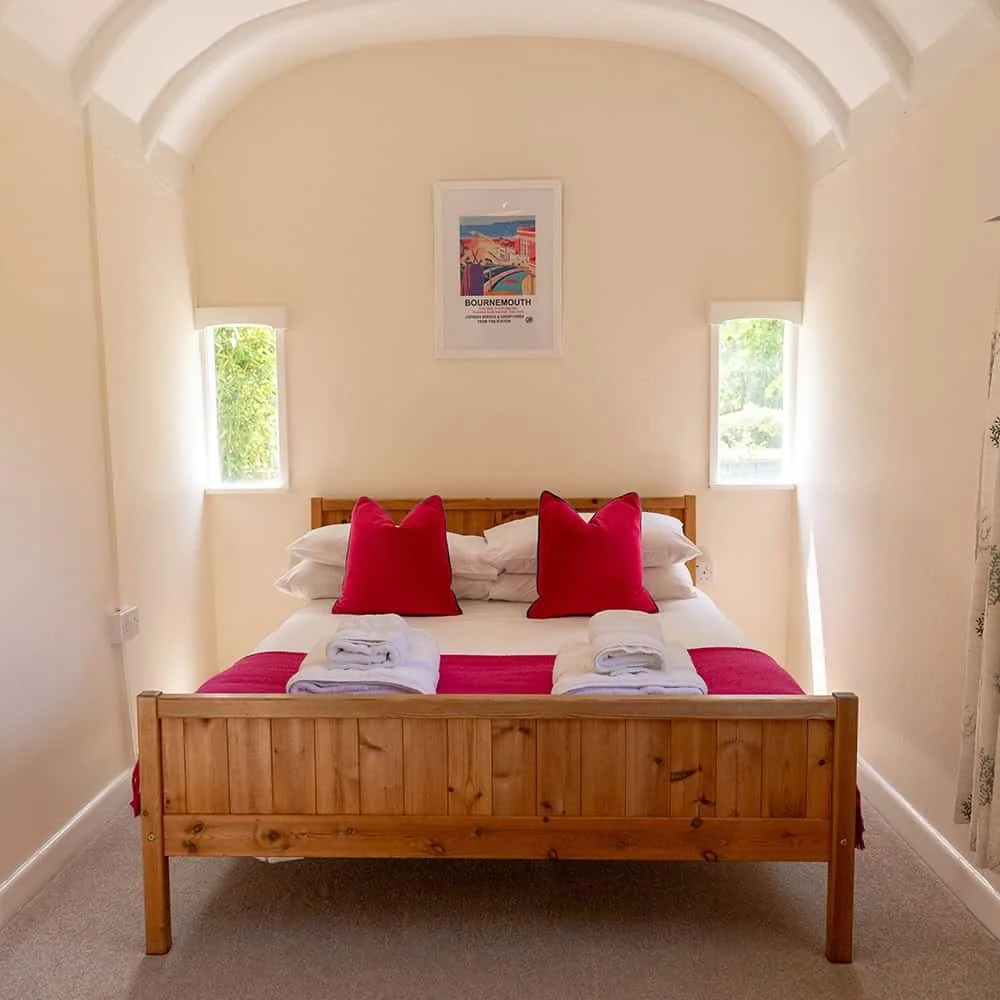 railway carriages bedroom 1.jpg