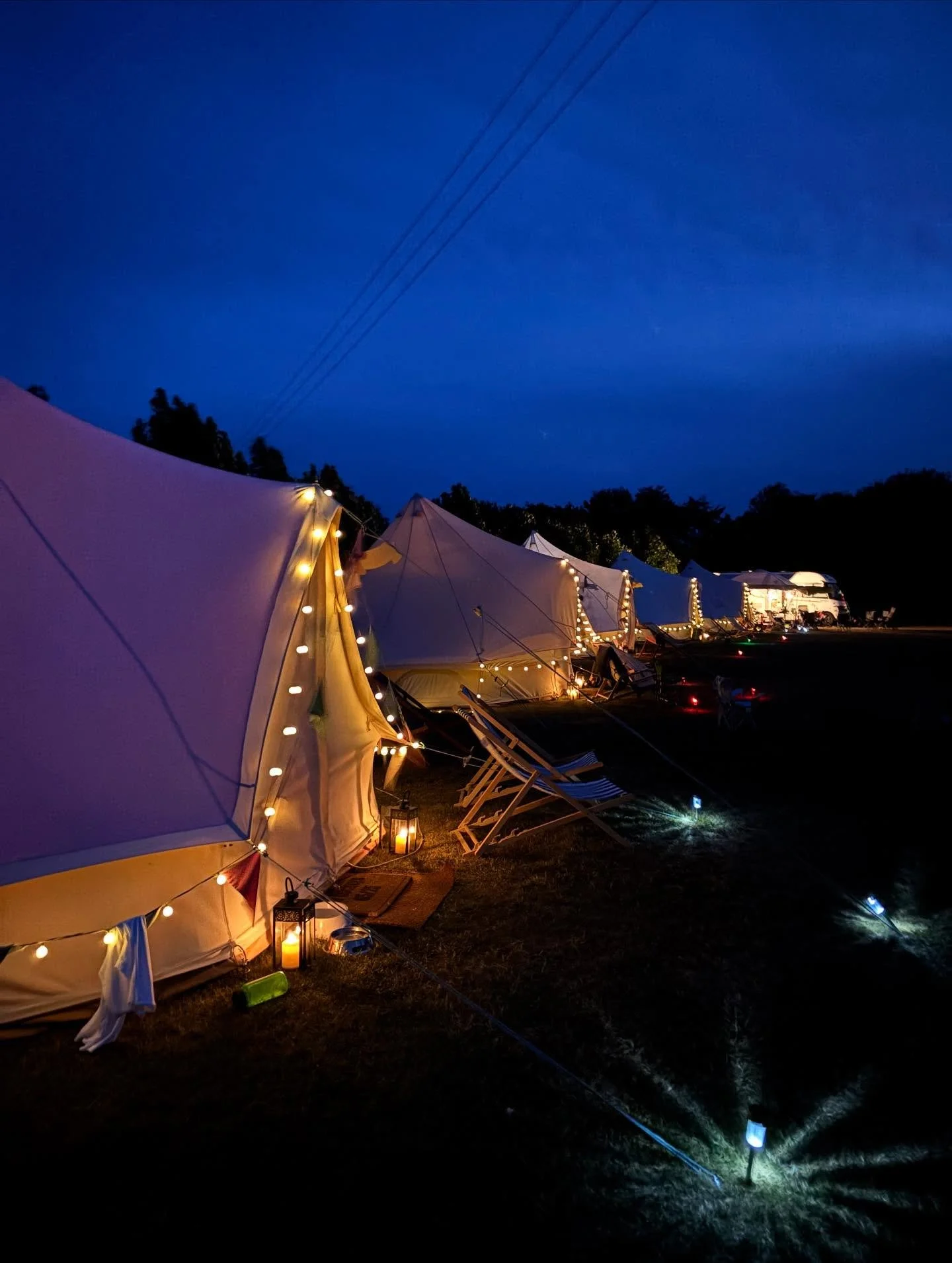 Night light β¨
We absolutely loved getting the chance to see our ‘Bell Tent Village’ all lit up last week π
We test all our lighting regularly, but most of the time, we don’t actually get to see the finished product as obviously,