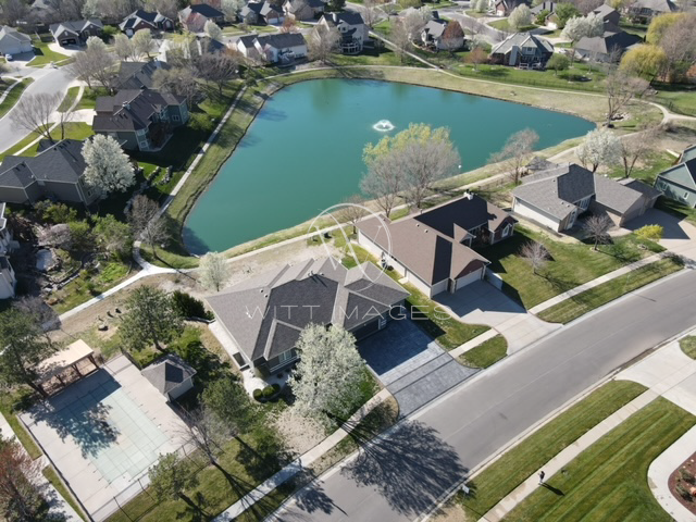 Drone 3 - KBradt-2.png