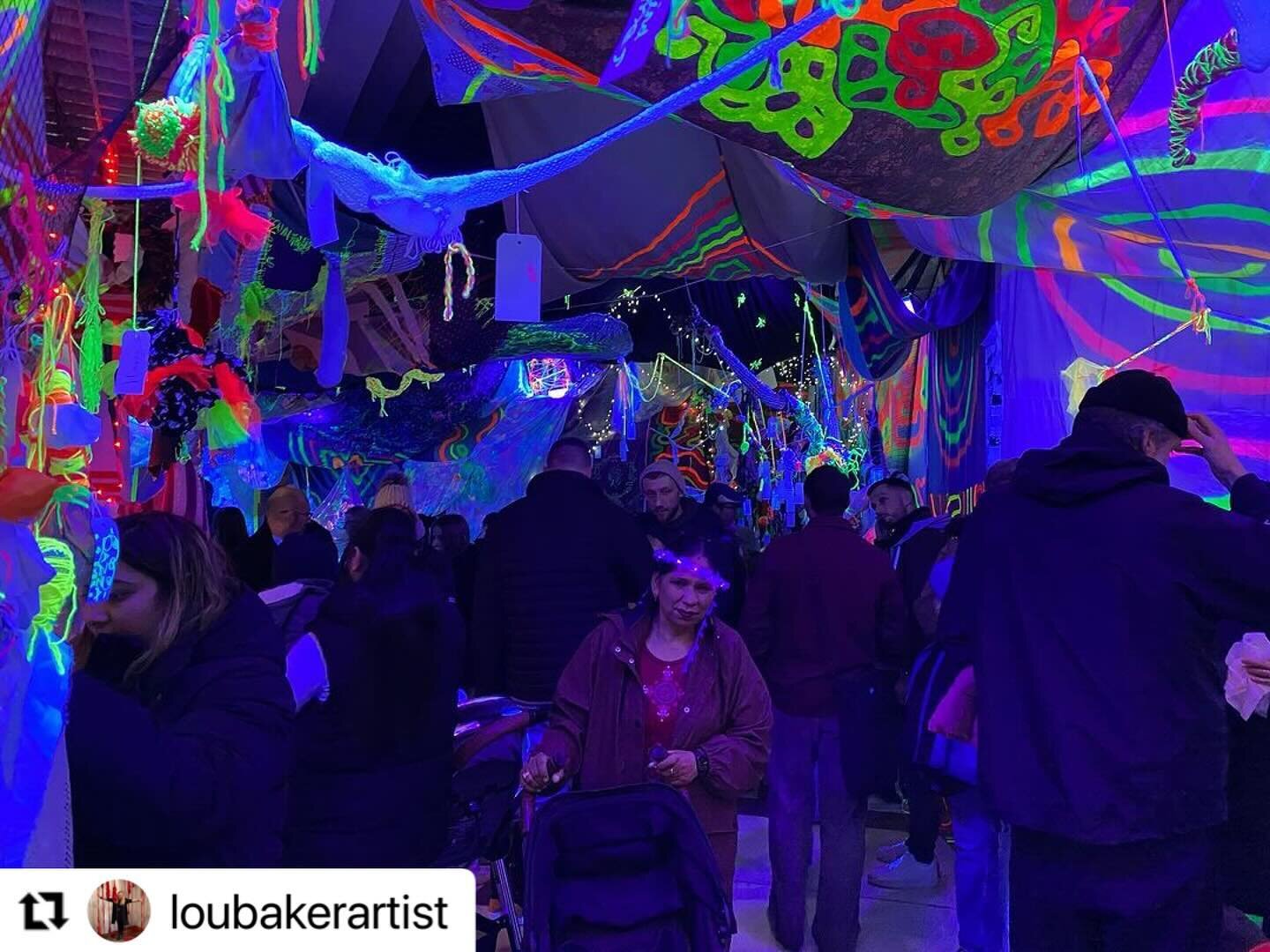 Congratulations to @loubakerartist @olybliss @severnarts for this astonishing magical experience! 🎉
#Repost @loubakerartist with @use.repost
・・・
Wow. What a fabulous busy and buzzing first night of @severnarts Light Night! ⭐️⭐️⭐️⭐️⭐️

We had nearly 