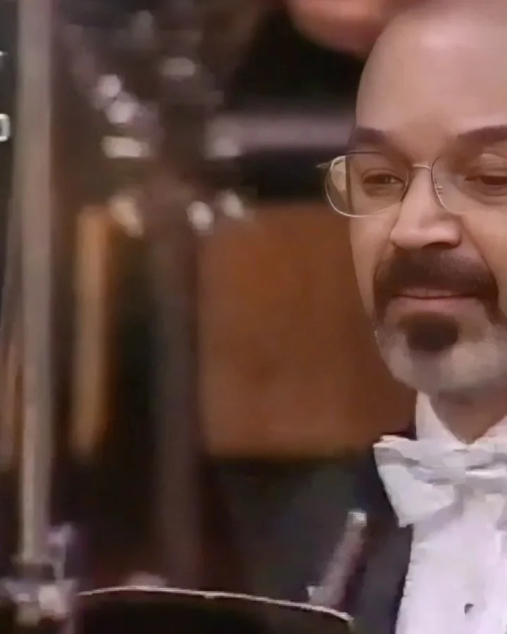 𝗥𝗮𝗰𝗵𝗺𝗮𝗻𝗶𝗻𝗼𝗳𝗳&rsquo;s Rhapsody on a theme of Paganini performed with OSESP and my friend @robertominczuk in 1999.

________

🏷: #jeanlouissteuerman #piano #pianist #rachmaninoff #rachmaninov #concerto #chopin #paganini #liszt #brahms #bac