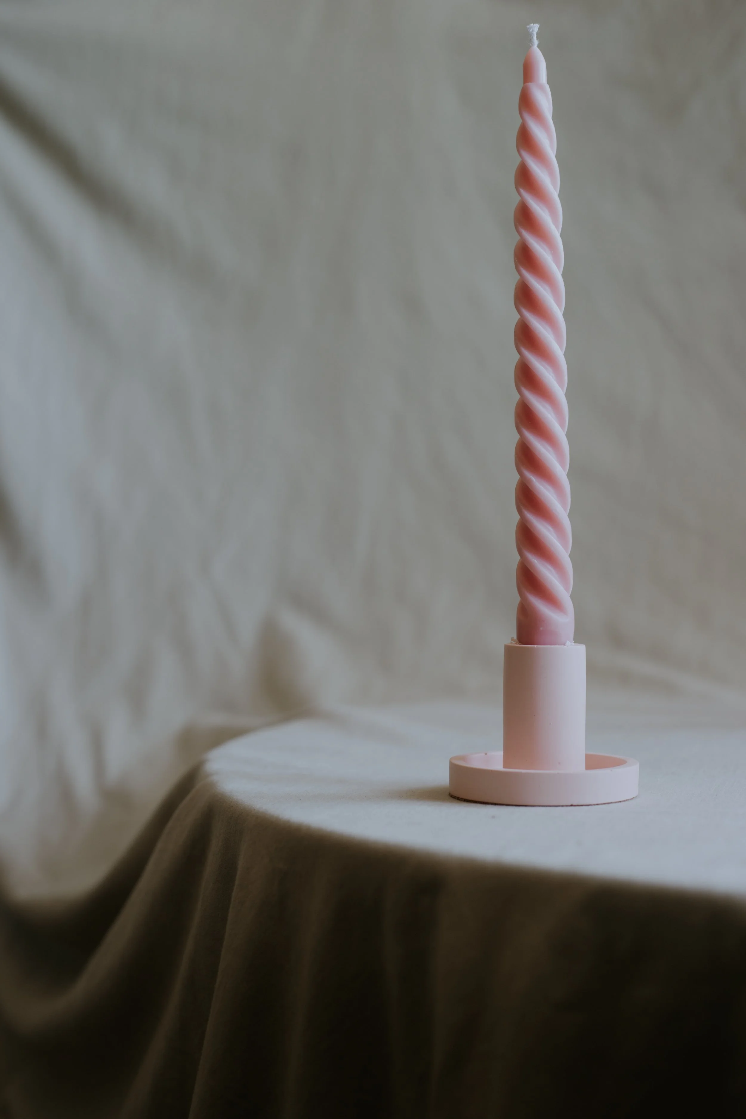 MEDIUM CANDLE SINGLE.jpg