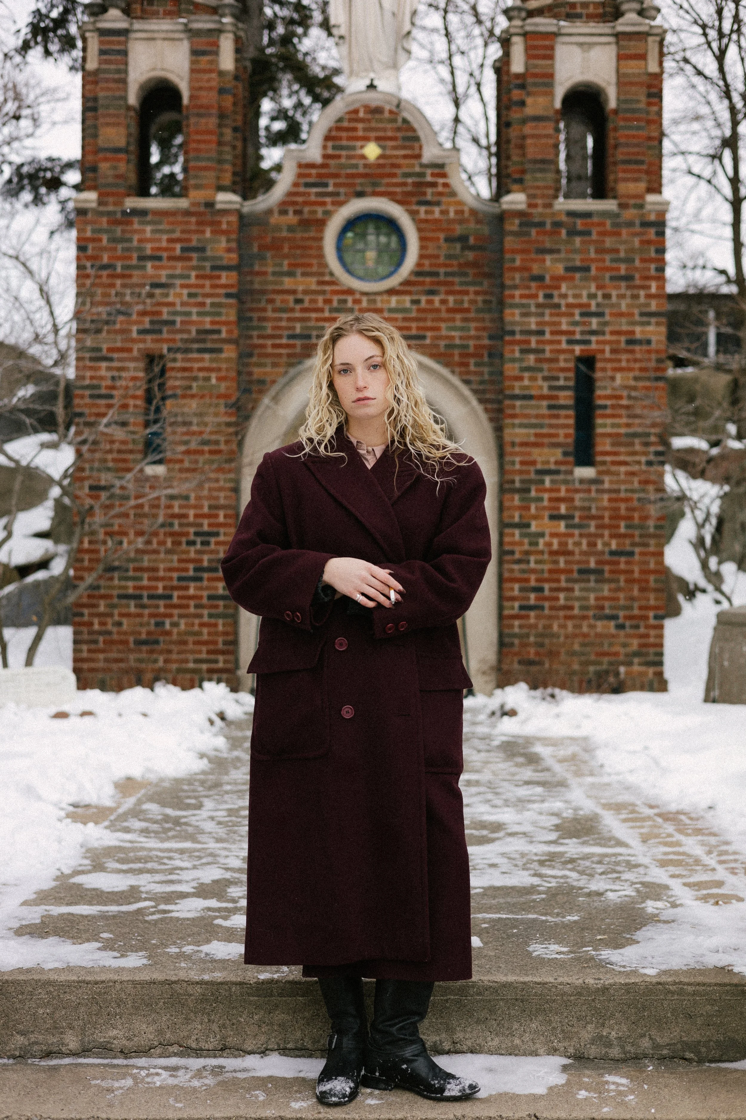 Twin Peaks inspired shoot - Photographer: Erin McConell; Model: Indria Marie 