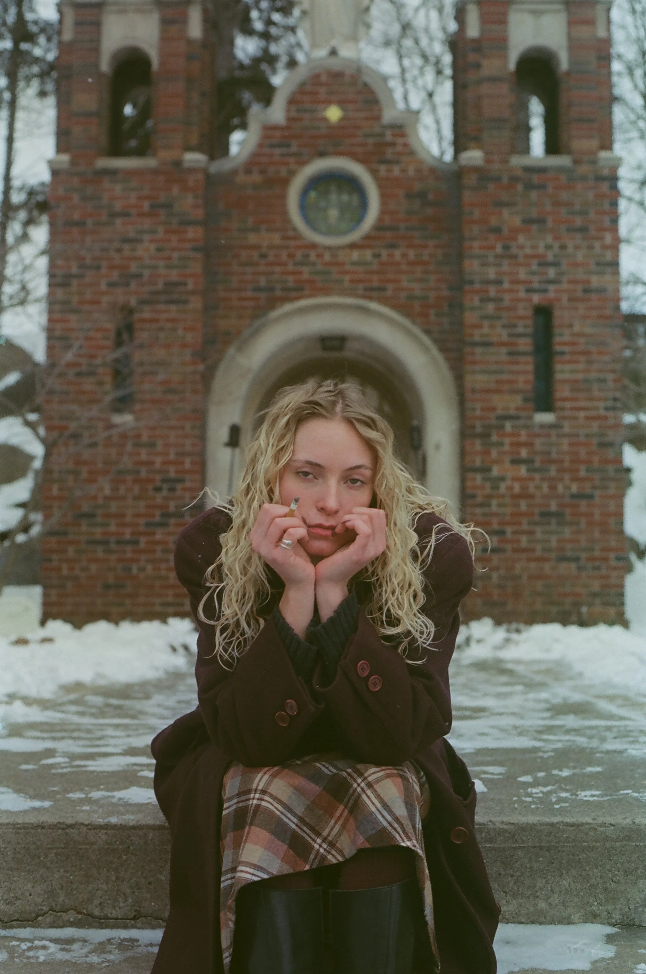 Twin Peaks inspired shoot - Photographer: Erin McConell; Model: Indria Marie 