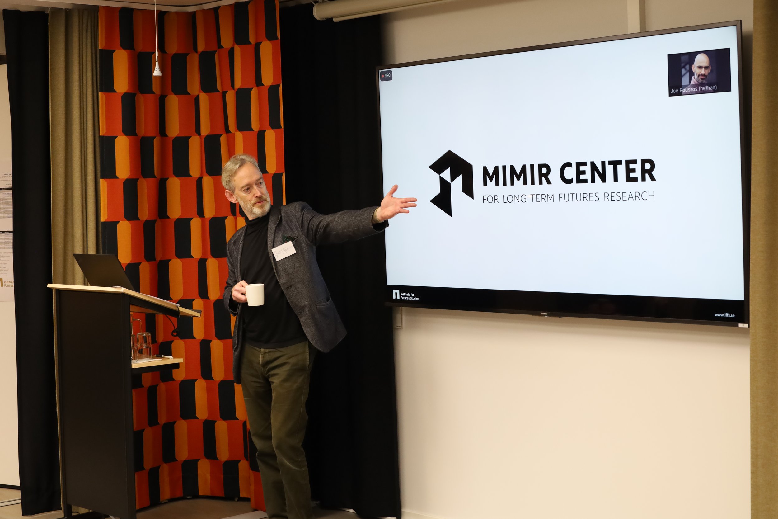   Gustaf Arrhenius , director of the Institute for Futures Studies and member of the Mimir Center, opens the workshop by wishing everybody welcome and introducing Karim Jebari. 