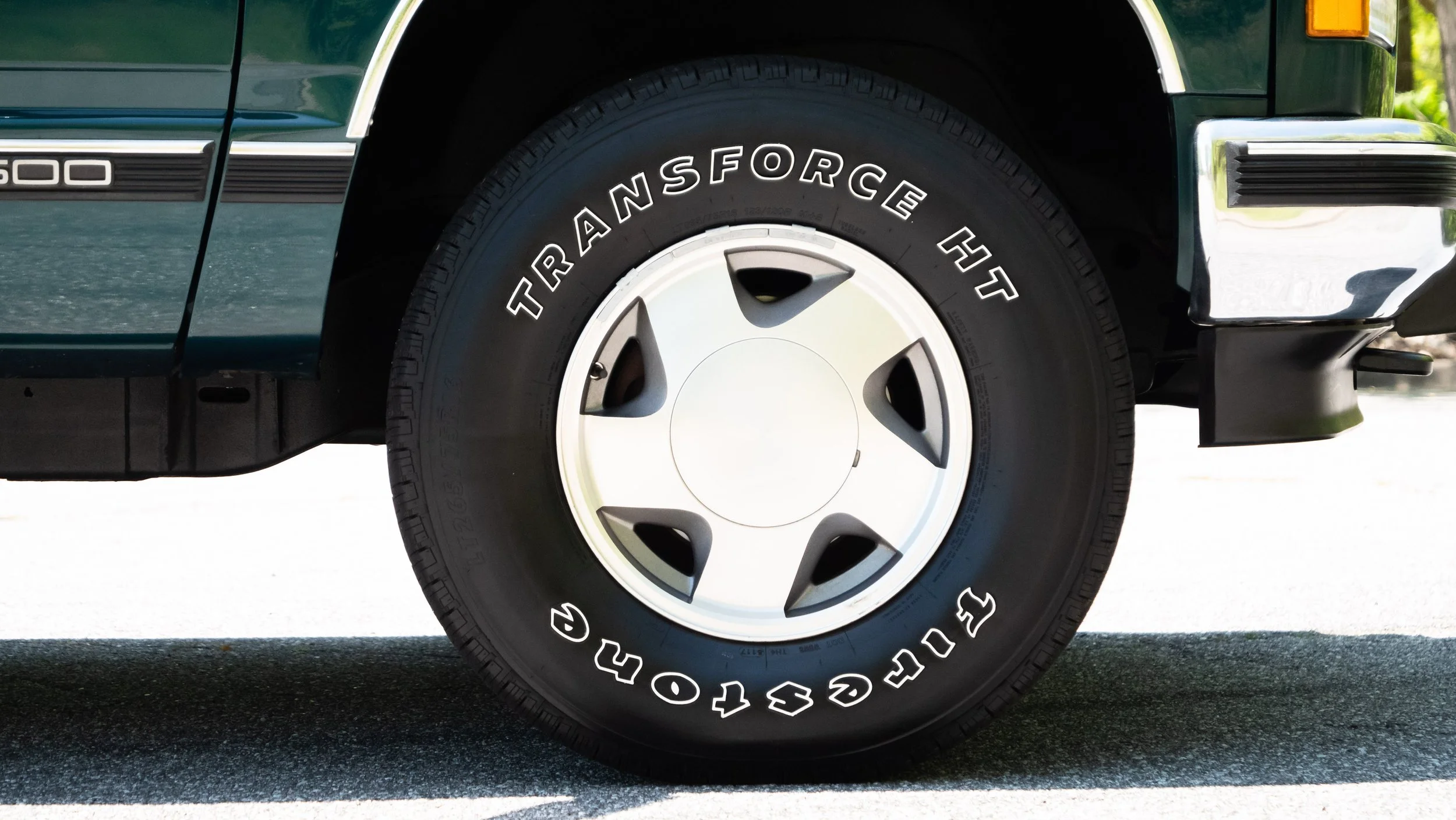 1997 GMC Sierra-2-24.JPG