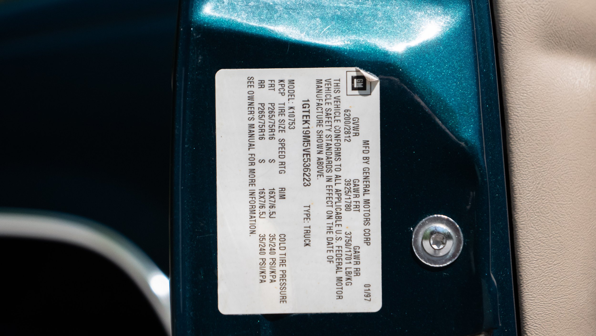 1997 GMC Sierra-2-25.JPG