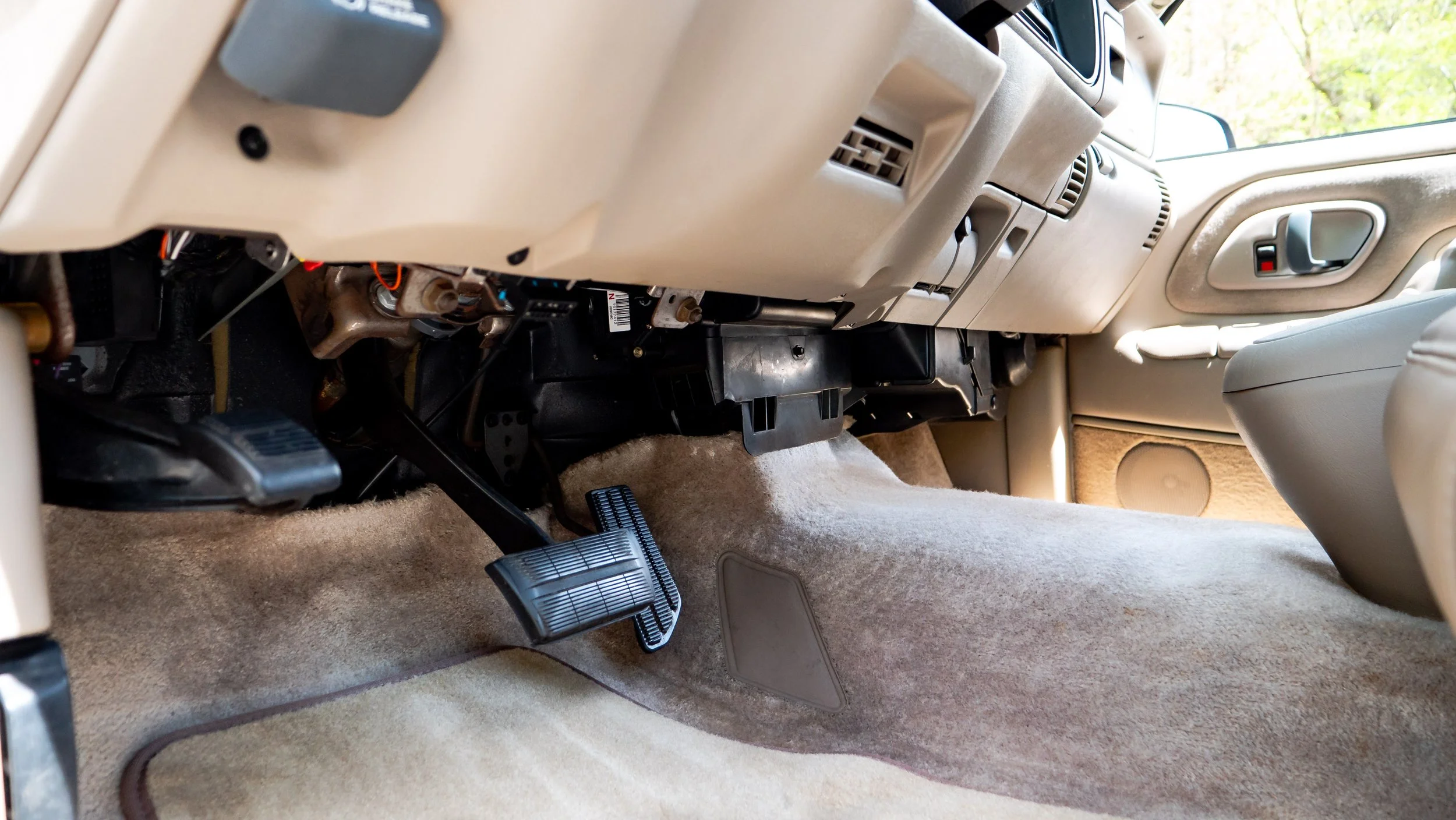 1999 GMC Suburban-1688878.JPG