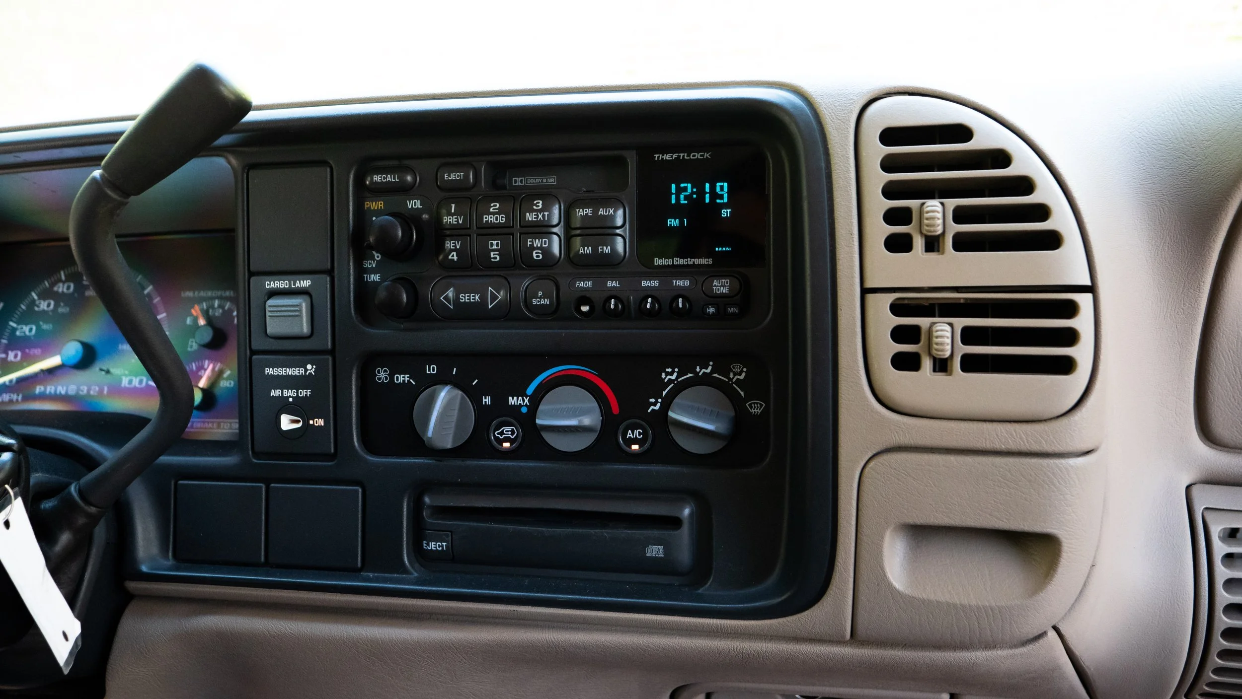 1997 GMC Sierra-2-4.JPG