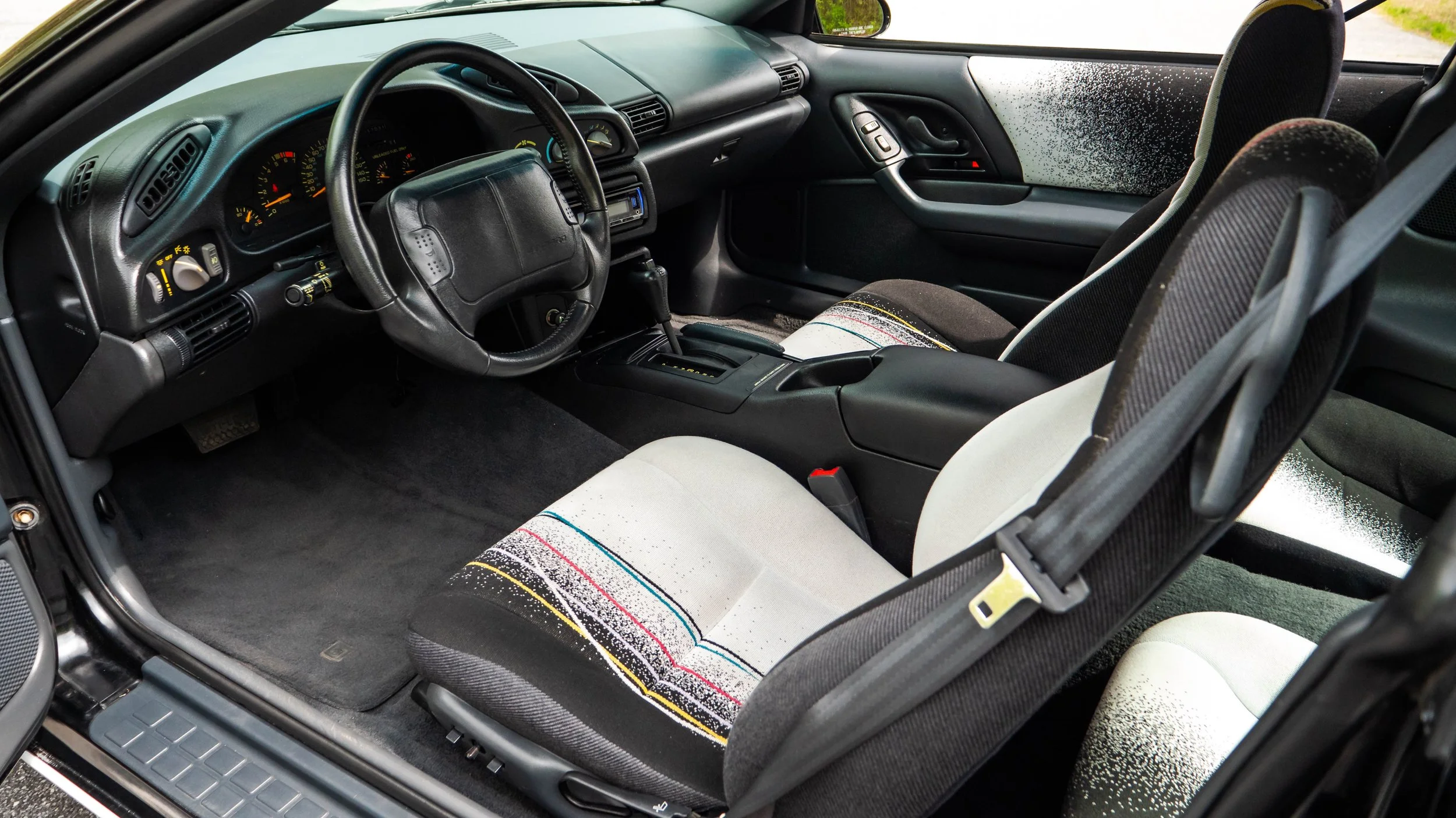 1993 Camaro (6 of 35).jpg