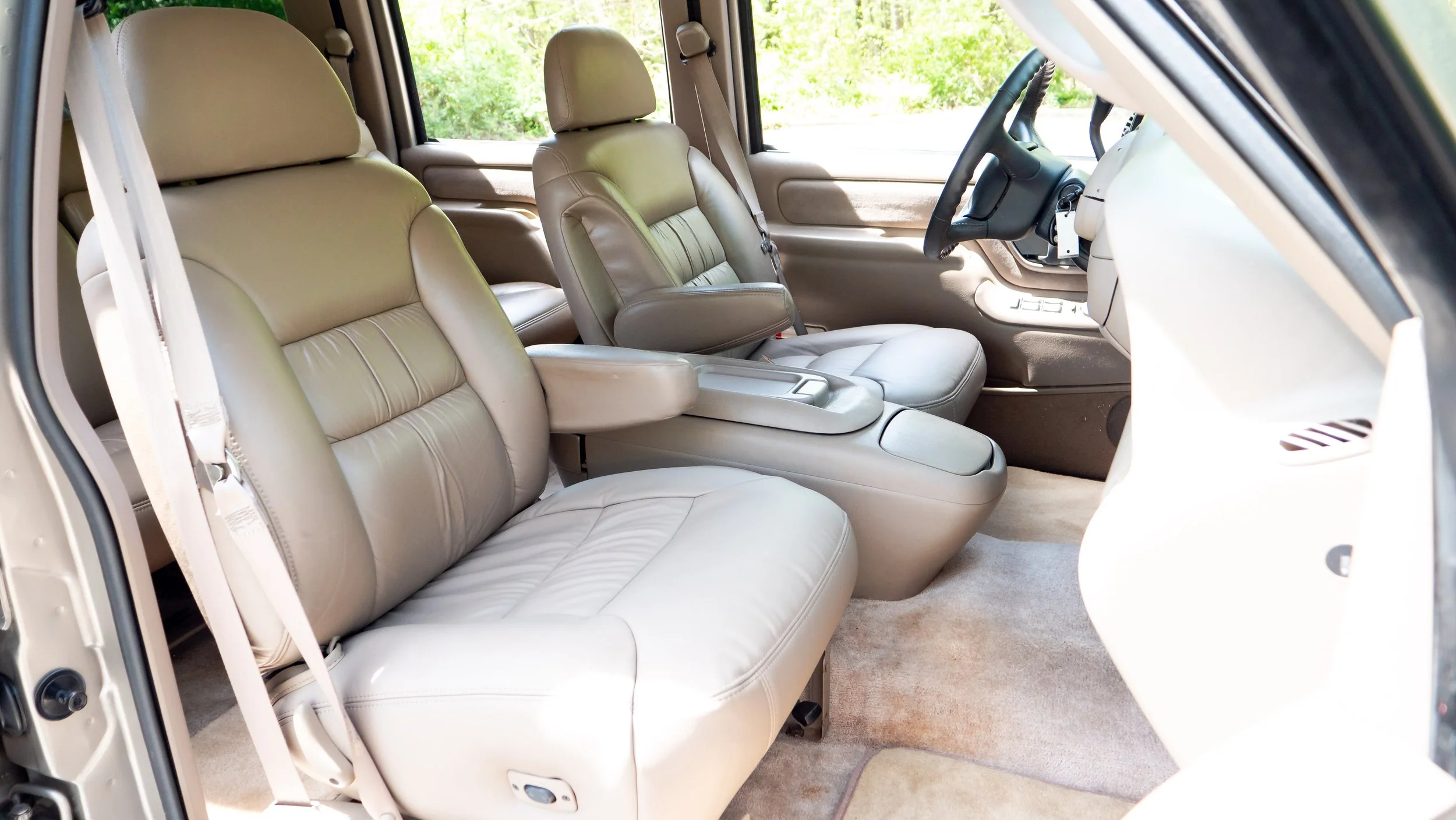 1999 GMC Suburban-1688894.JPG