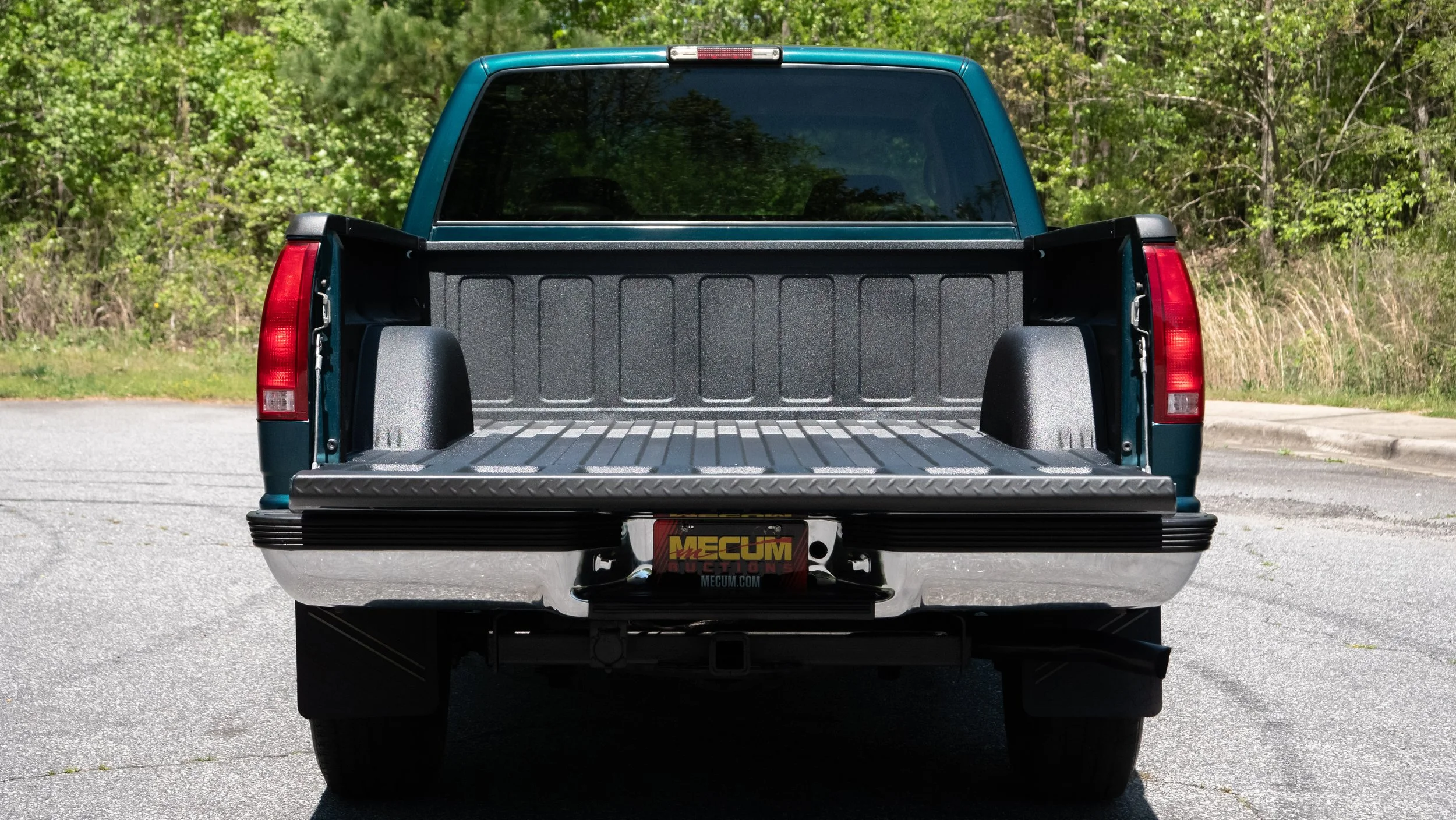 1997 GMC Sierra-2-14.JPG