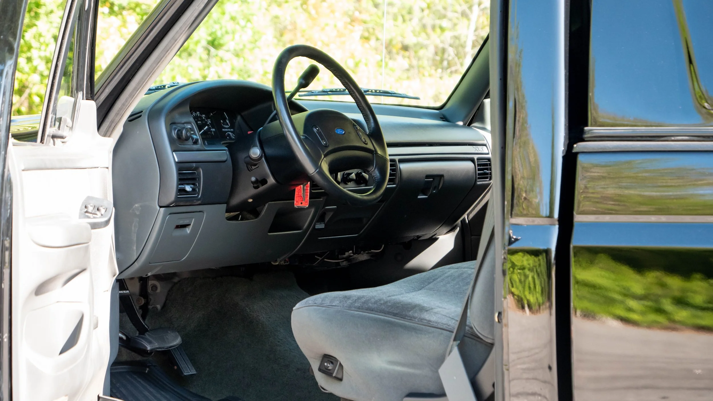 1993 Ford-1688509.JPG