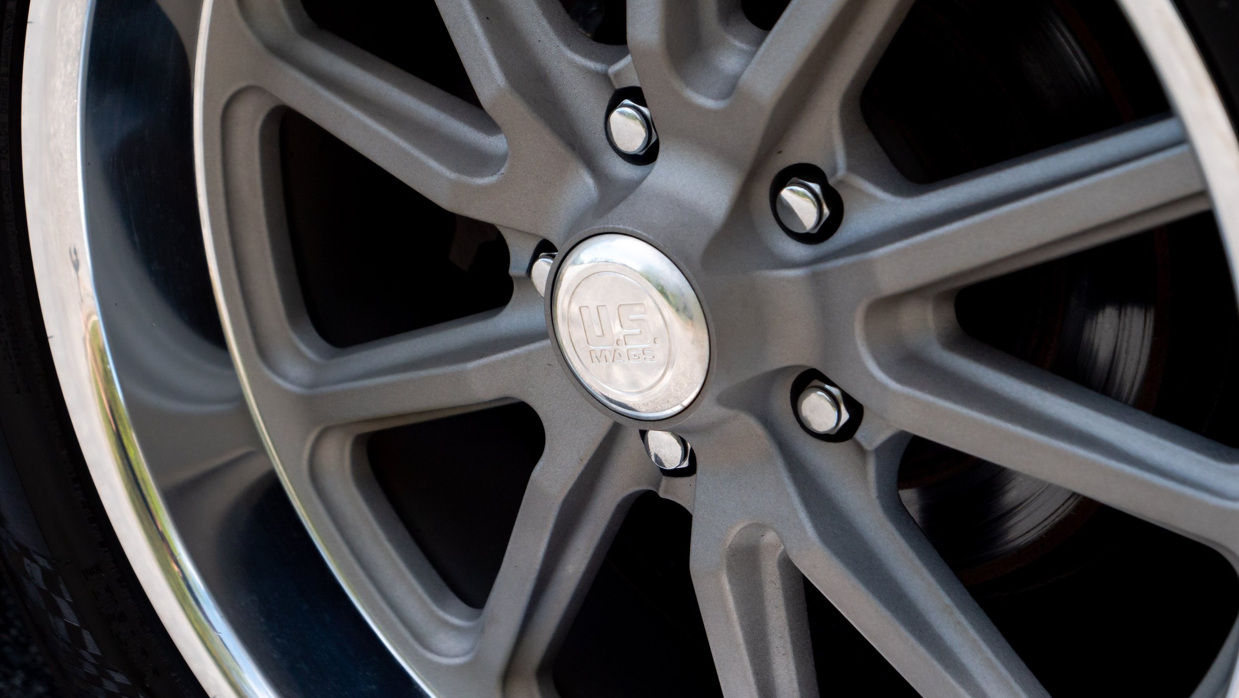 1999 GMC Suburban-1688900.JPG