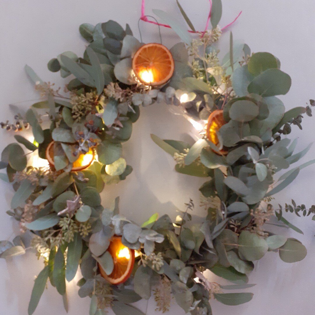 An enduring Folly + Bird favourite...our Eucalyptus Christmas Wreath. With a Scandi twist, this classic wreath is laden with a mix of fragrant eucalyptus, baked oranges and birch stars.  The look and smell of Christmas!  With twinkling lights. Obviou