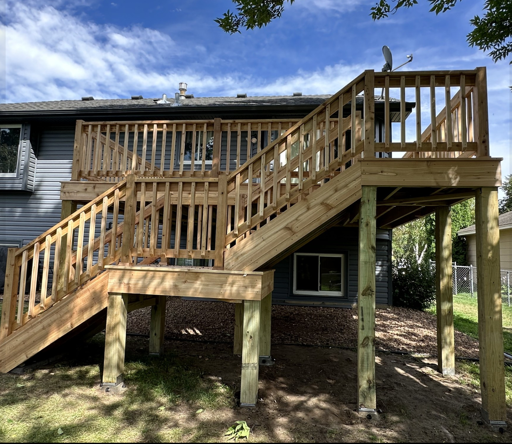Champlin, MN-17' x 12' Cedar Wood Deck