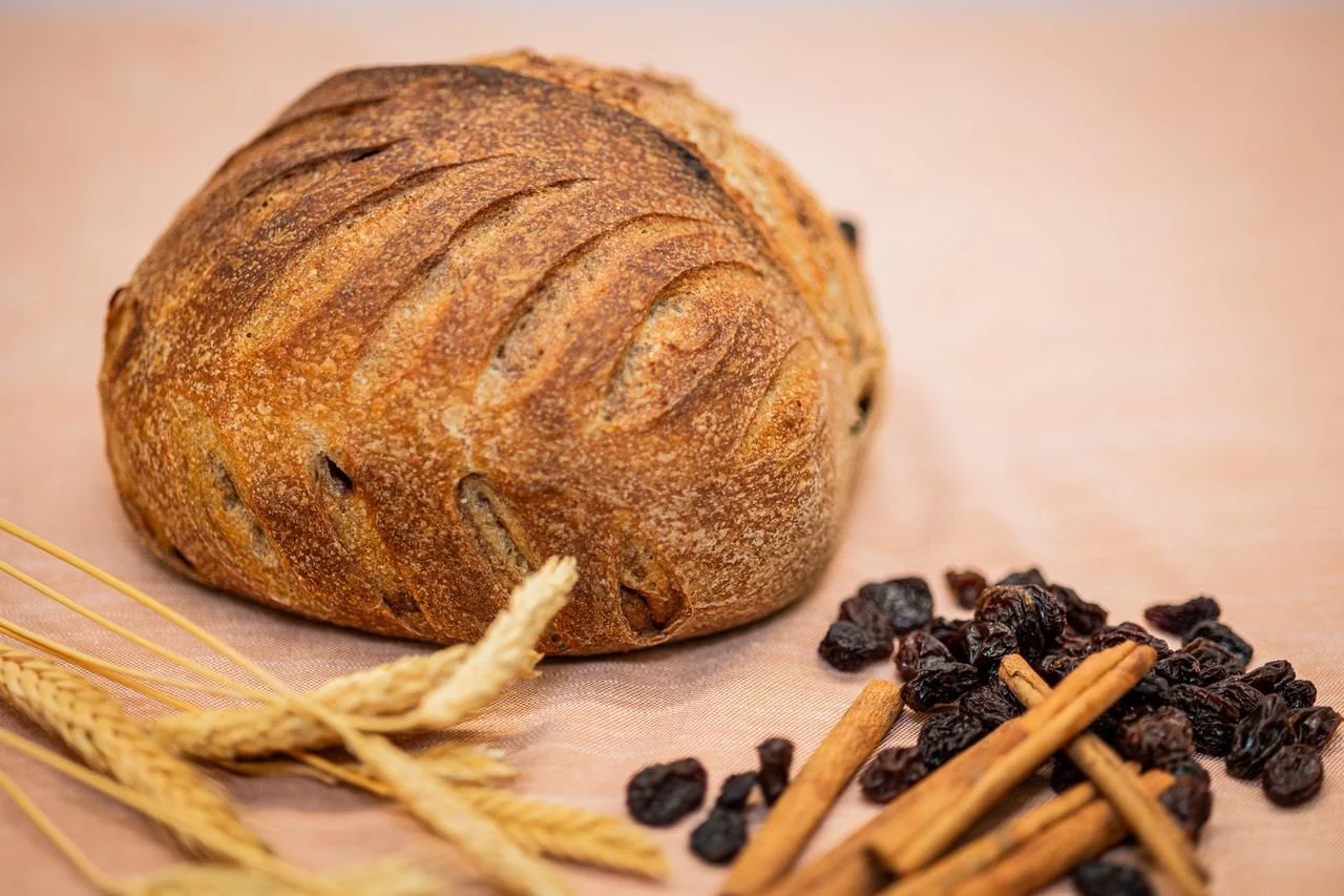 Cinnamon Raisin table.jpeg