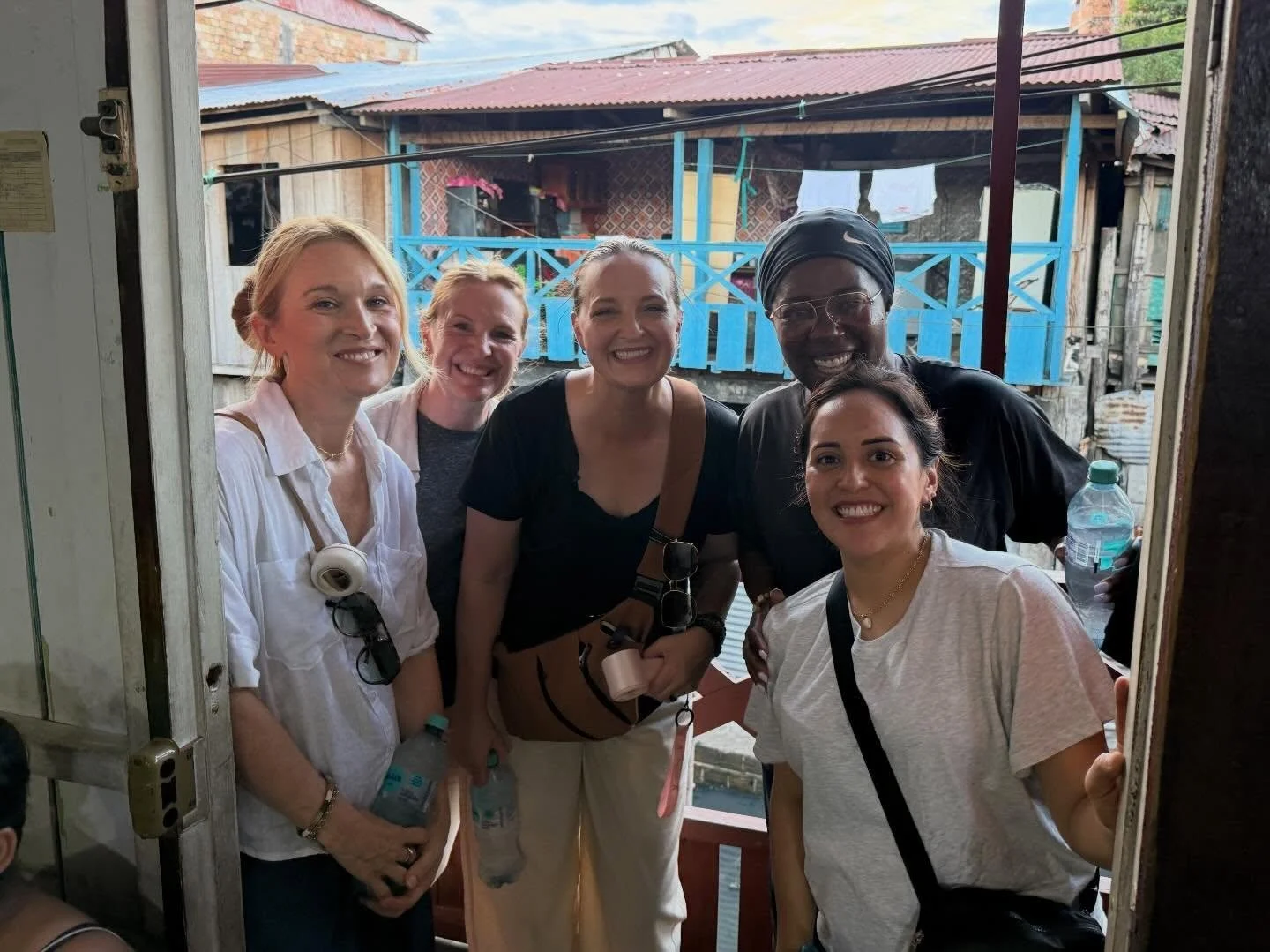 It was such a joy to get to share the Gospel with this group of moms in the Belen slum in Iquitos, Peru. The ministry partner has been wanting to have an opportunity to gather a group of unchurched moms to bless them, encourage them and introduce the
