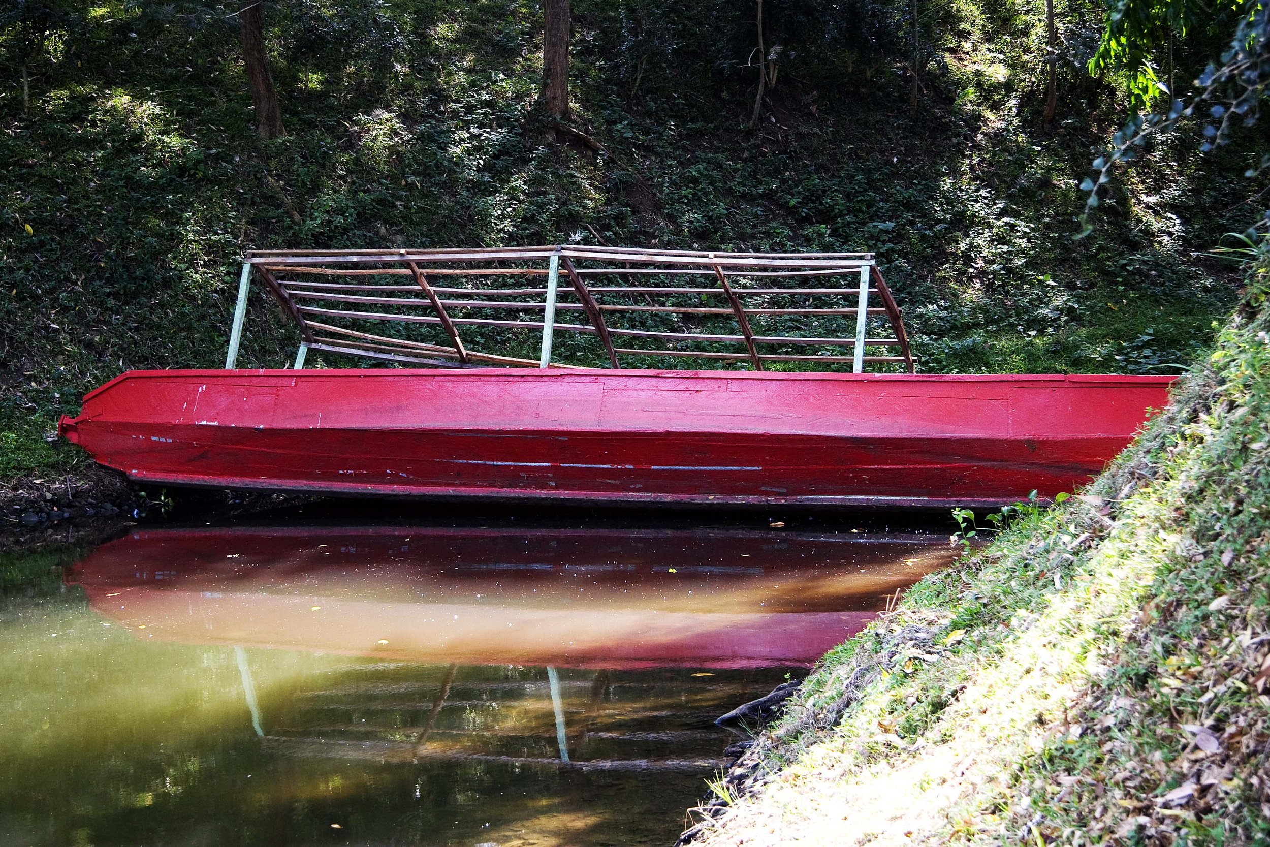 RedBoat.jpg