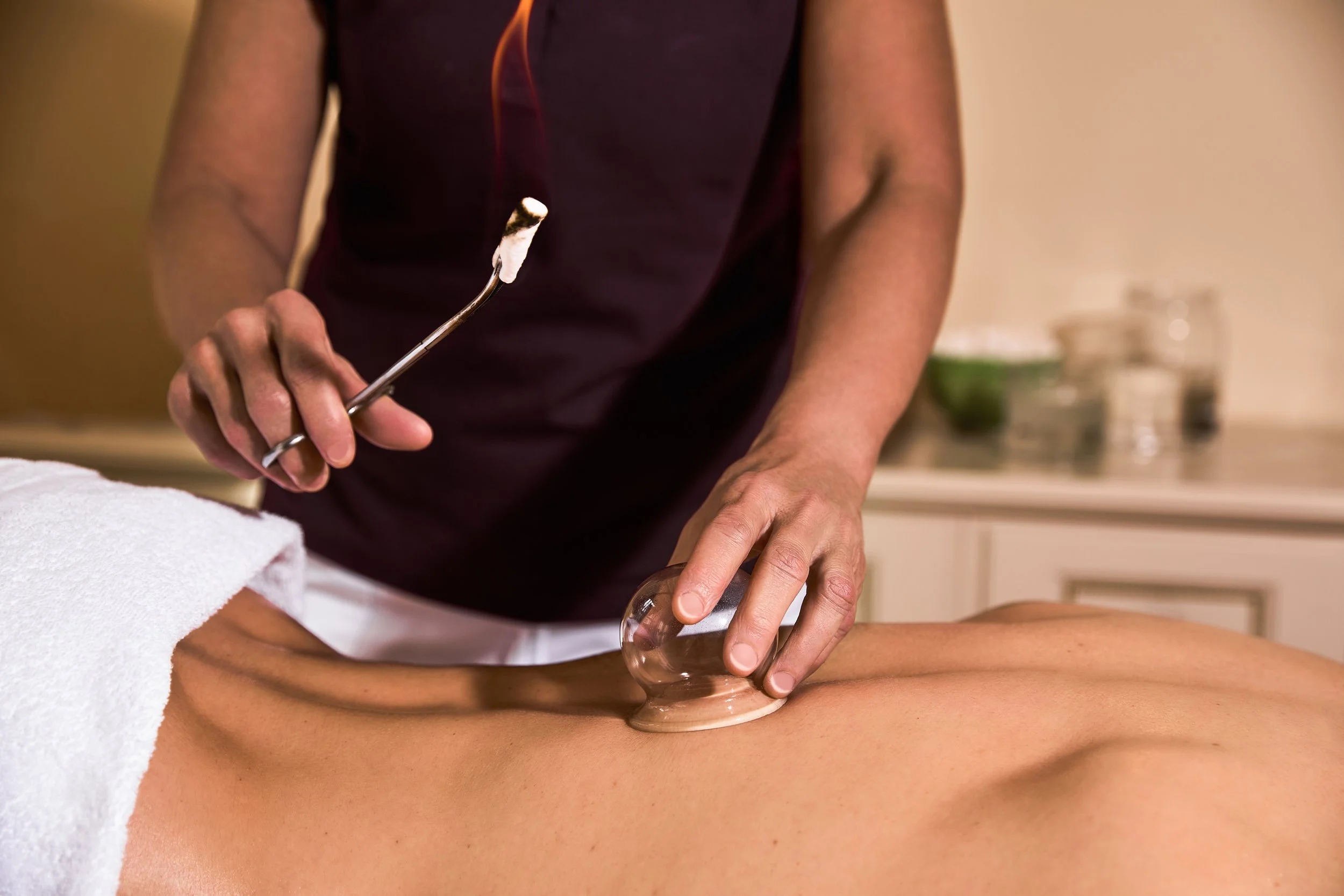 2025.03.12 Salzburgerhof Zell am See Schröpfen2692.jpg