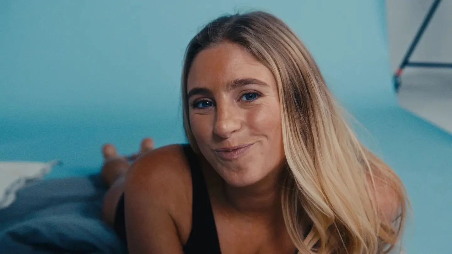 Happy Frames From my Latest Commercial For @cubusofficial 🥳

Prod: @sl8studios @makesensemedia

Dir: @erikwesterstrom
DP &amp; Edit: 🙋🏻
Stills: @willej99

Talent:
@pennyyparnevik
@miaparnevik
