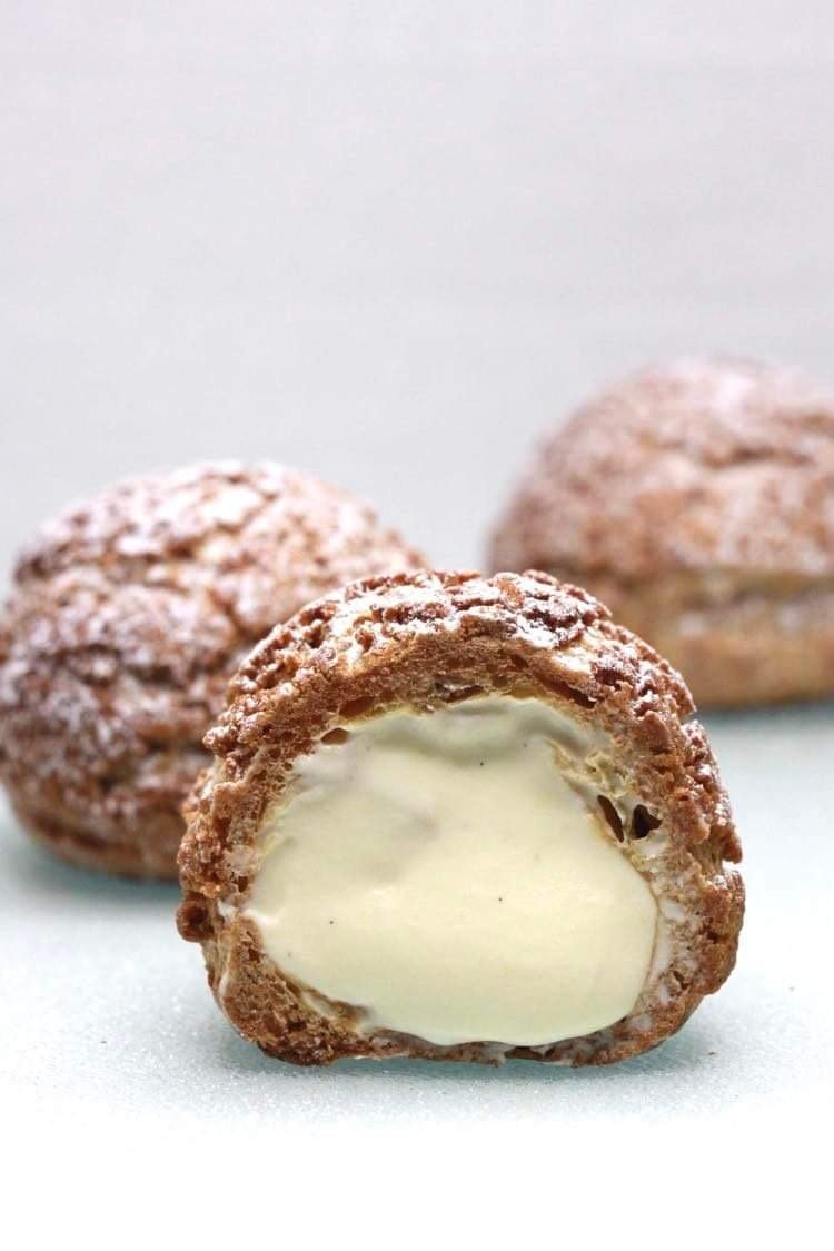 Crunchy Cookie Cream Puff