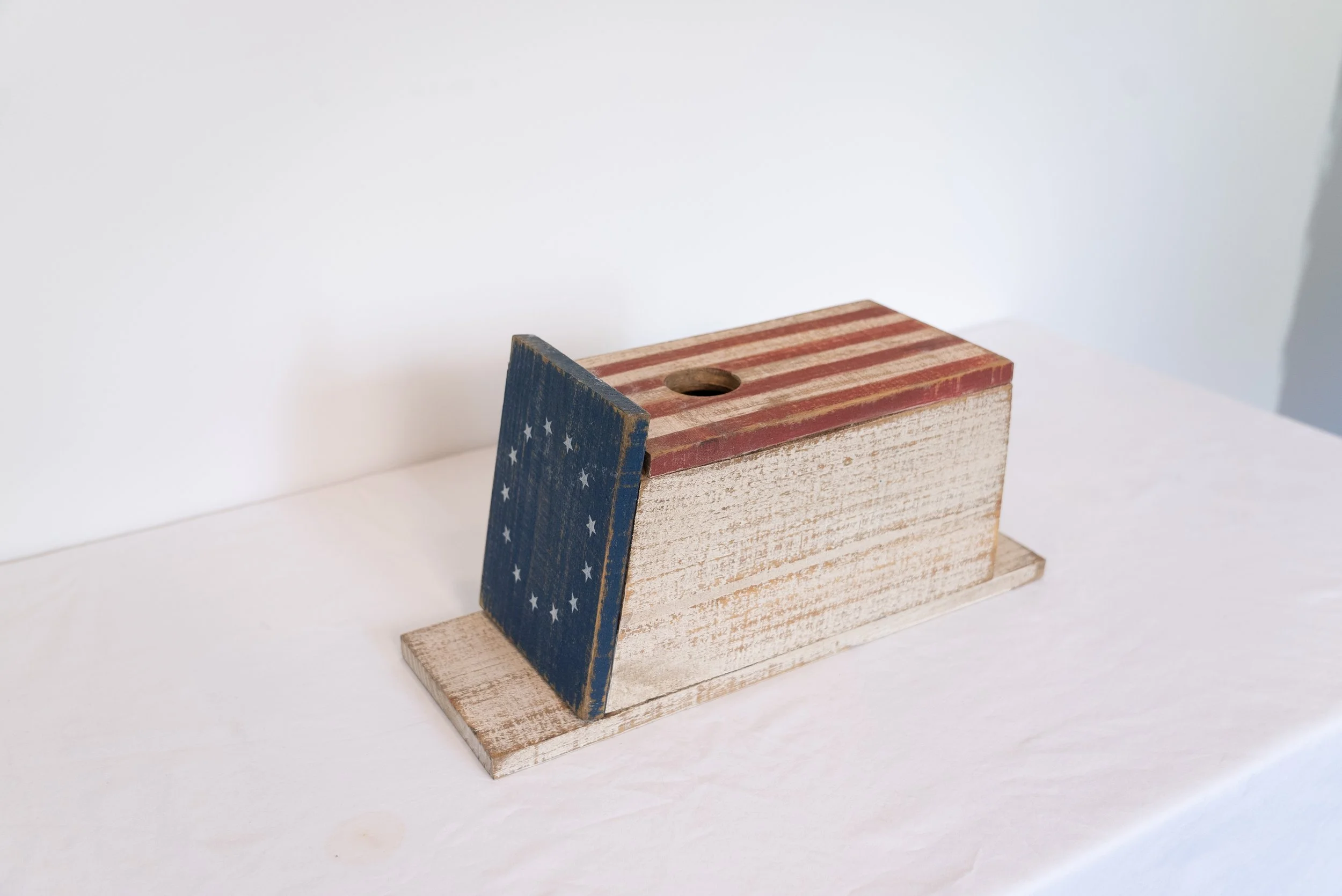 rustic yankee birdhouse american stars and stripes betsy ross red white and blue for sale gift (1).jpg