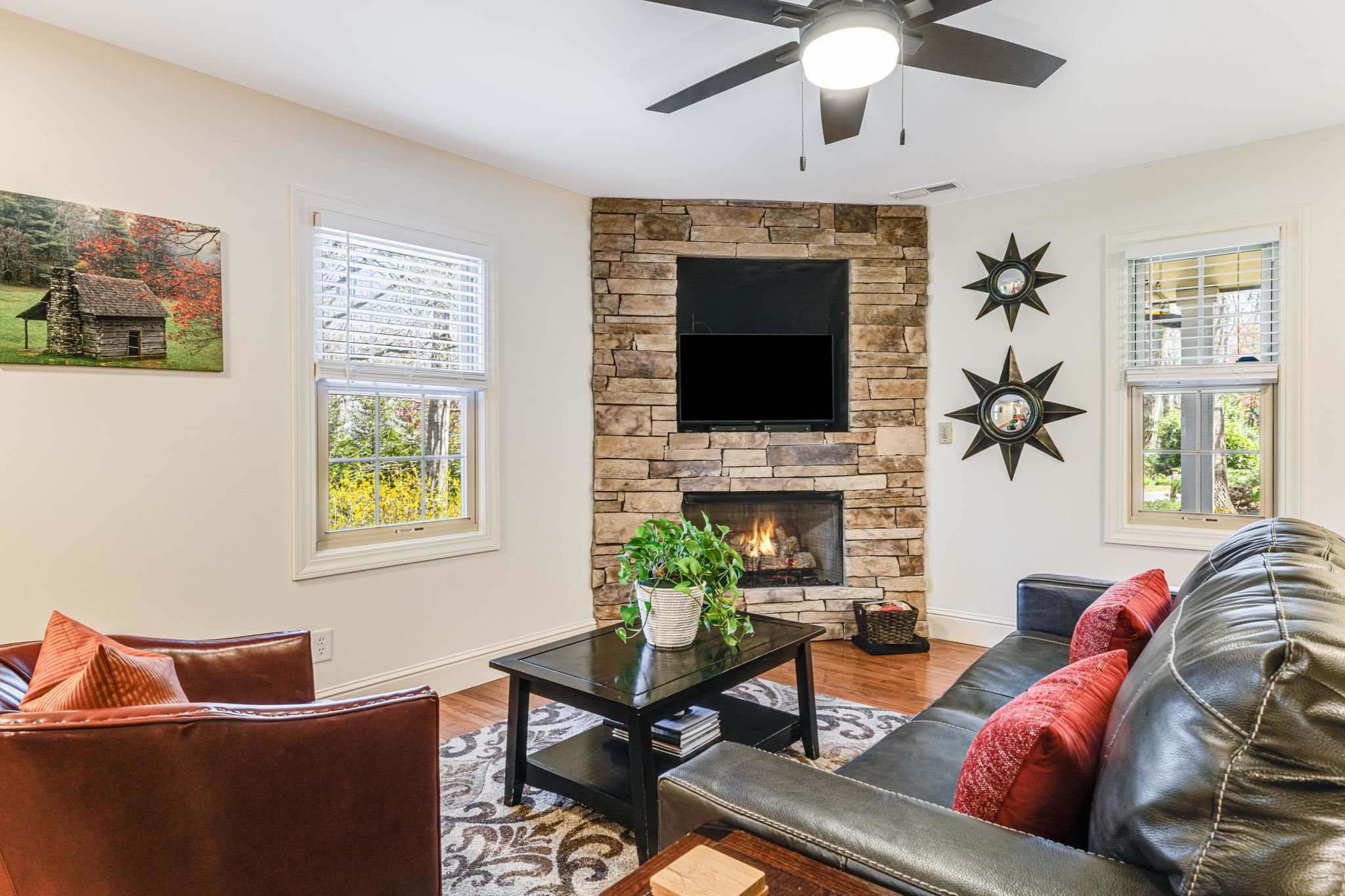  Welcome to cozy Asheville cottage living room 