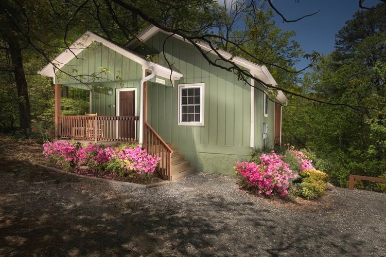 Asheville Cottage Bent Creek Vacation Rental near Blue Ridge parkway