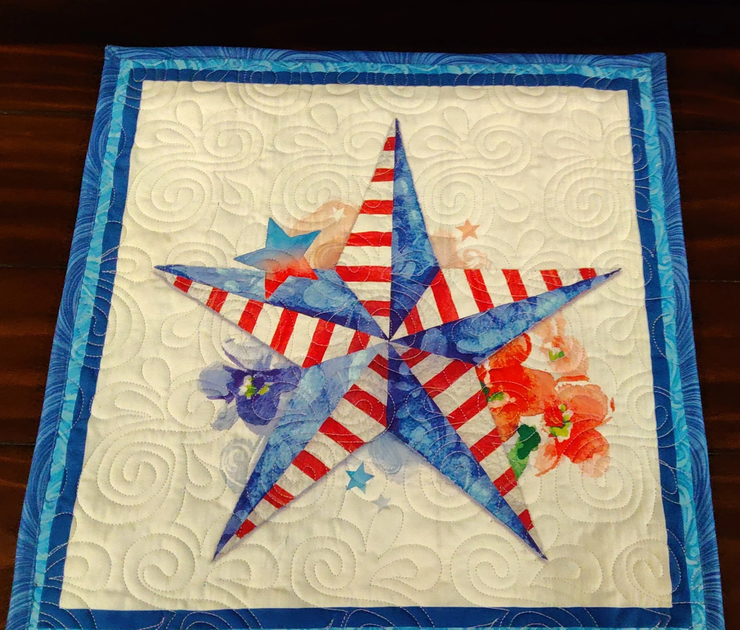 July Americana Bloom – Quilted Wall Hanging