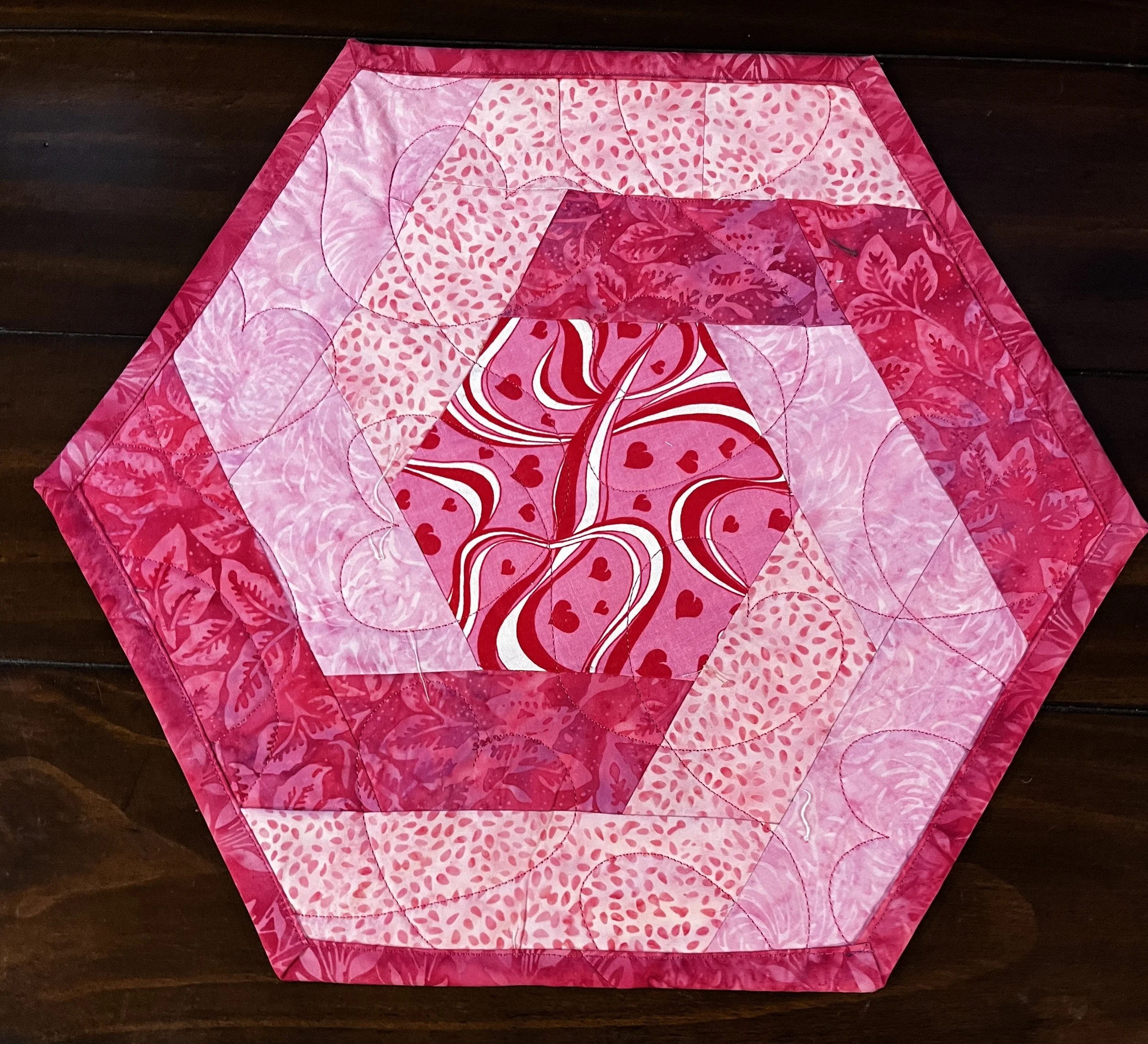 💕February  “Sweet Swirls” Quilted Valentine Table Topper