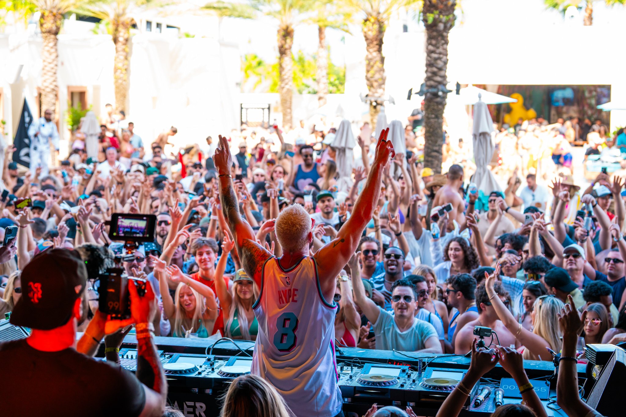 Night Life Website-06.jpg