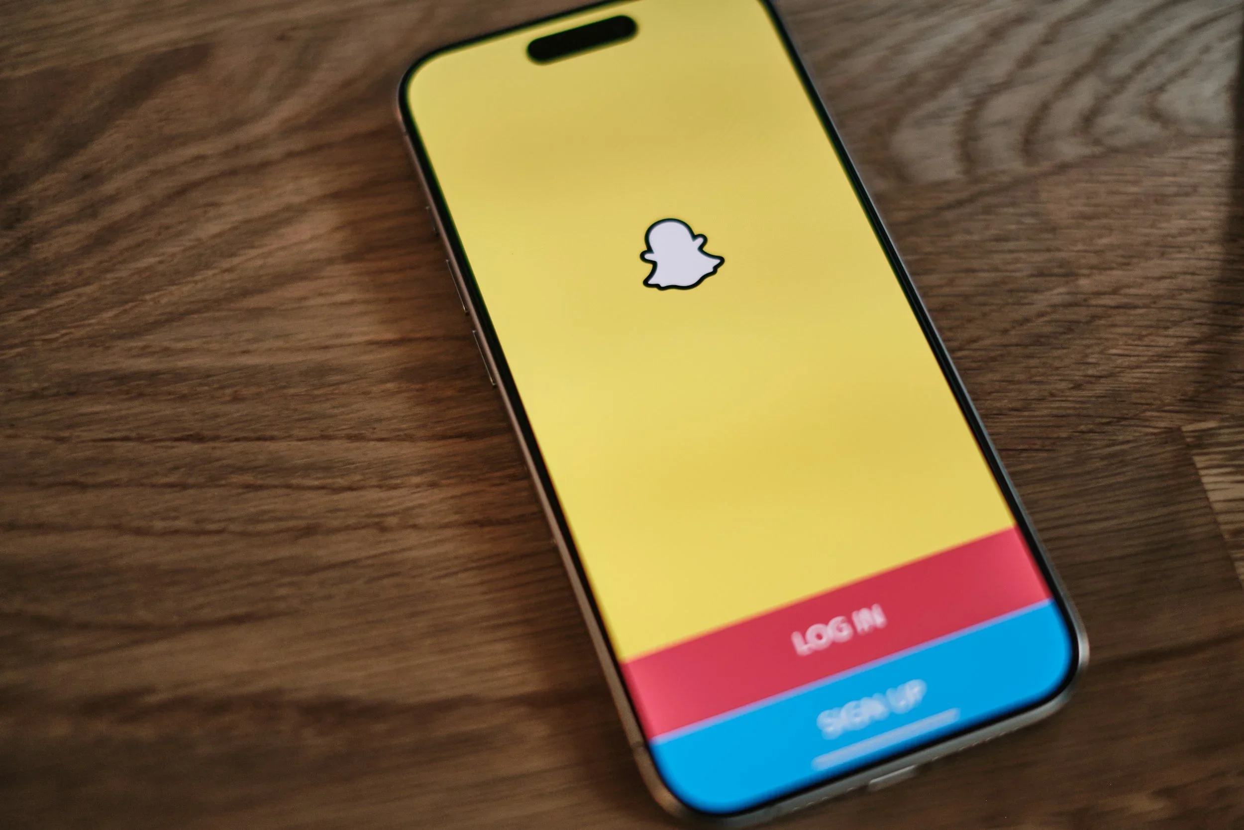 Why Canadian Brands Should Take a Second Look at Snapchat Creators
