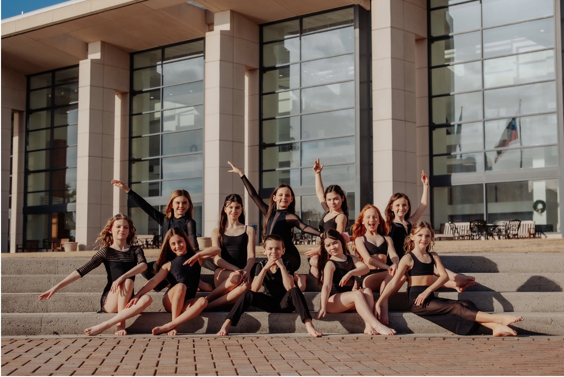 Company Showcase Groups, Duos and Trios Rehearsal