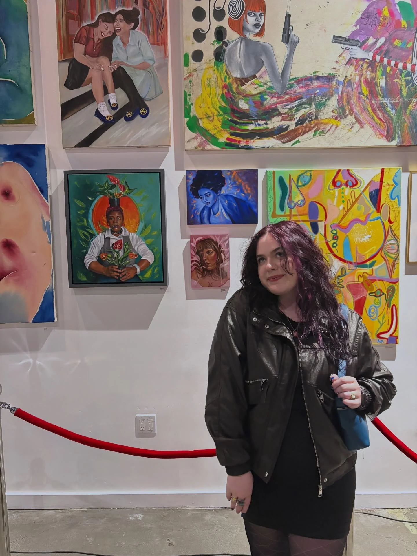 a thank you to @artelfest for displaying my first ever pieces in Brooklyn ✨ I particularly loved meeting a few new faces of the local art community and seeing some friends from the past. It was such a joy to see my friend @haleydriver_ , a local sing