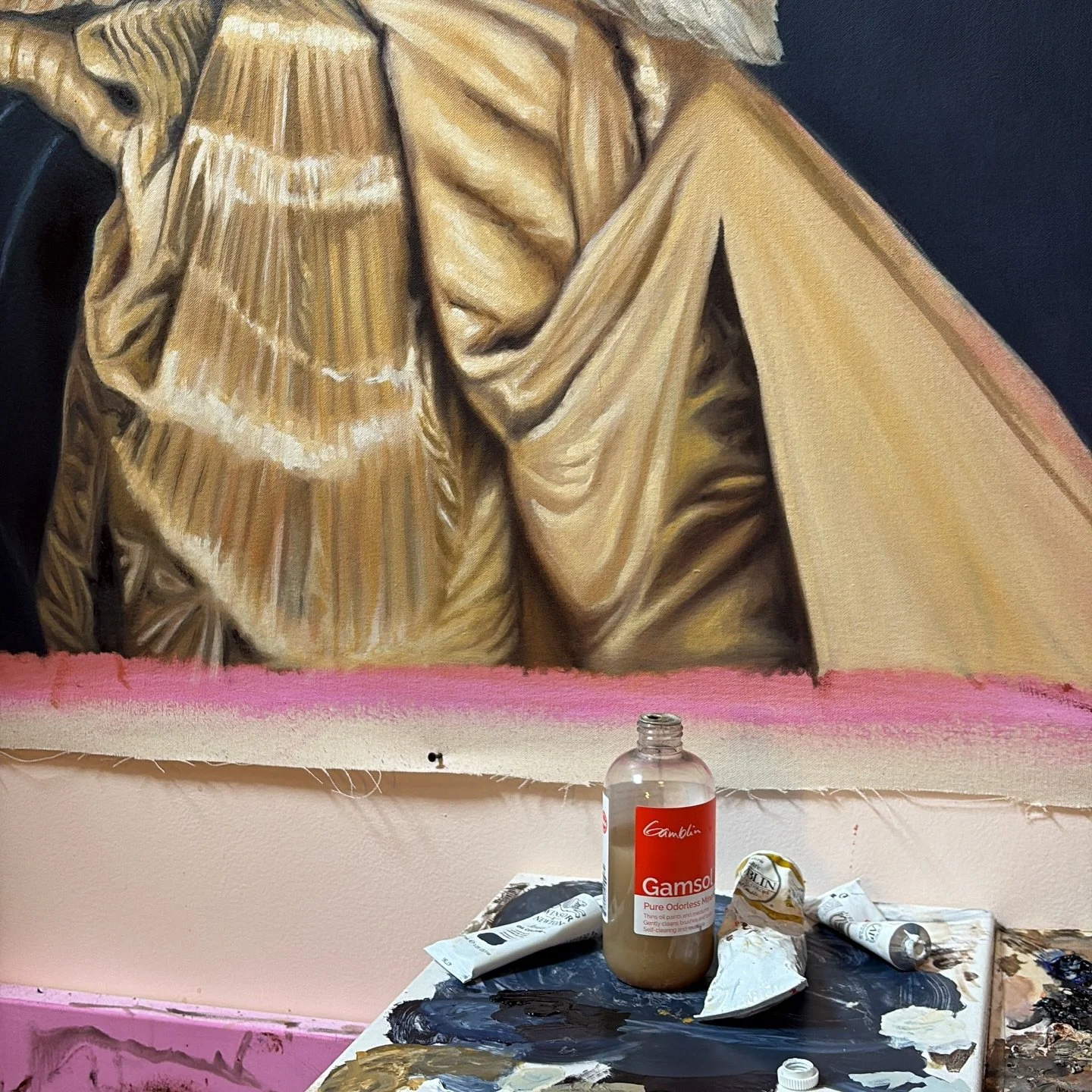 my first visit to the met this past week came at the absolute perfect time as I&rsquo;m working on this very intense commission 👀, can&rsquo;t wait to share the final product and see her on display this summer 💡⚡️🪽