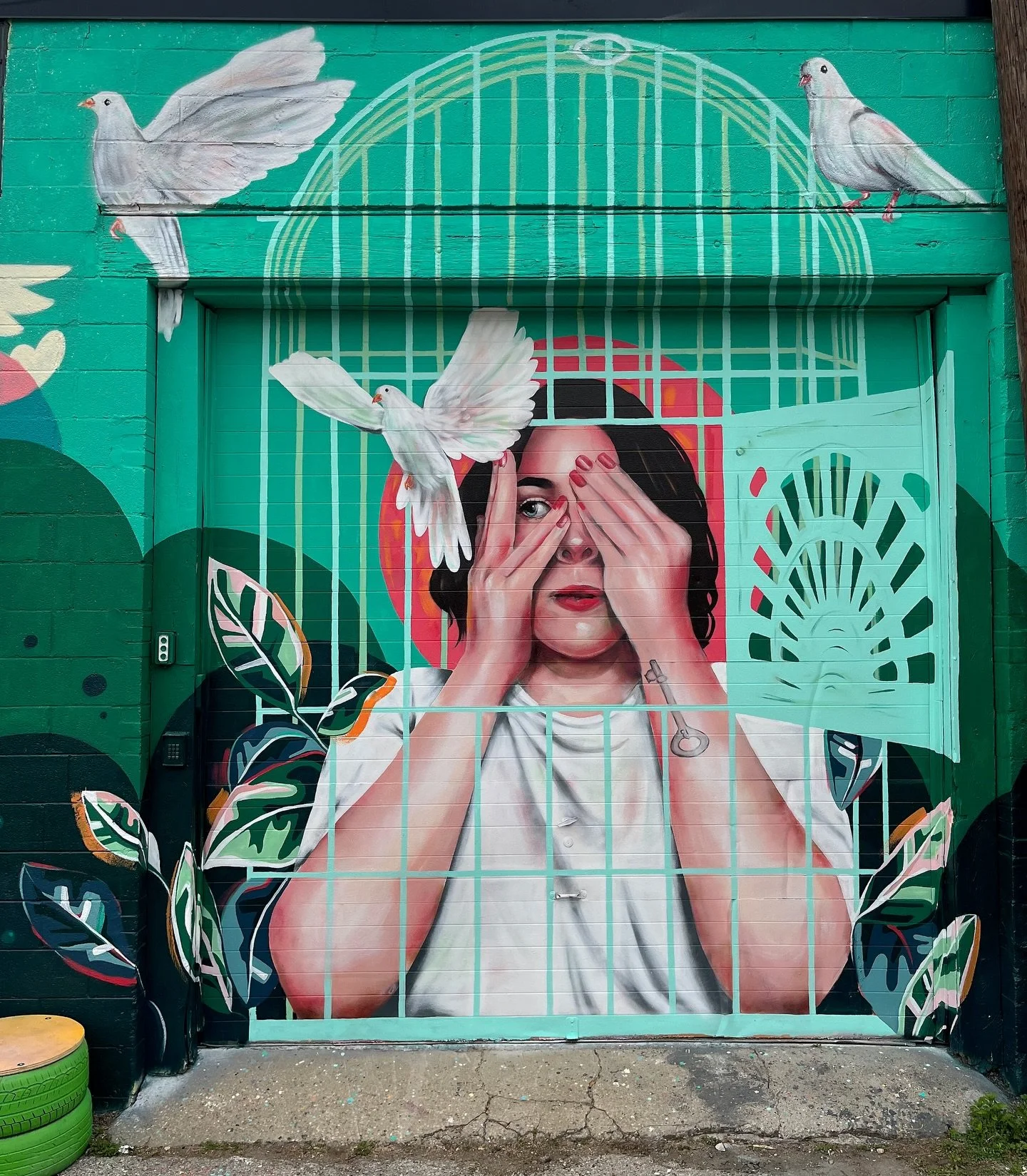 This diva got painted over after two years today! This mural is so special to me, and I&rsquo;m sad to see it go, but so excited to see a new mural go up in its place this summer for Alley Islands @blockfort . 

This mural really was a catalyst for a