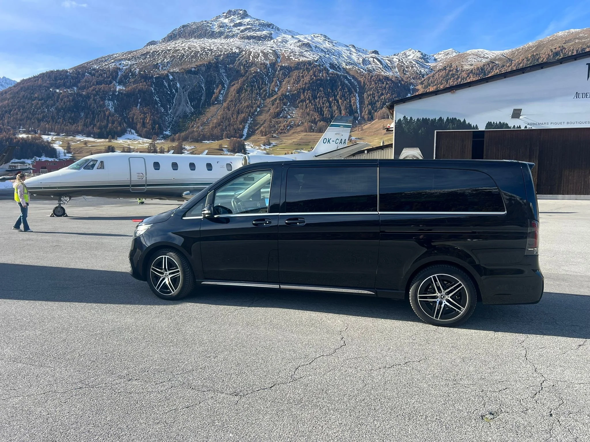 WhatsApp Image 2025-11-07 at 12.38.54 copy.jpeg