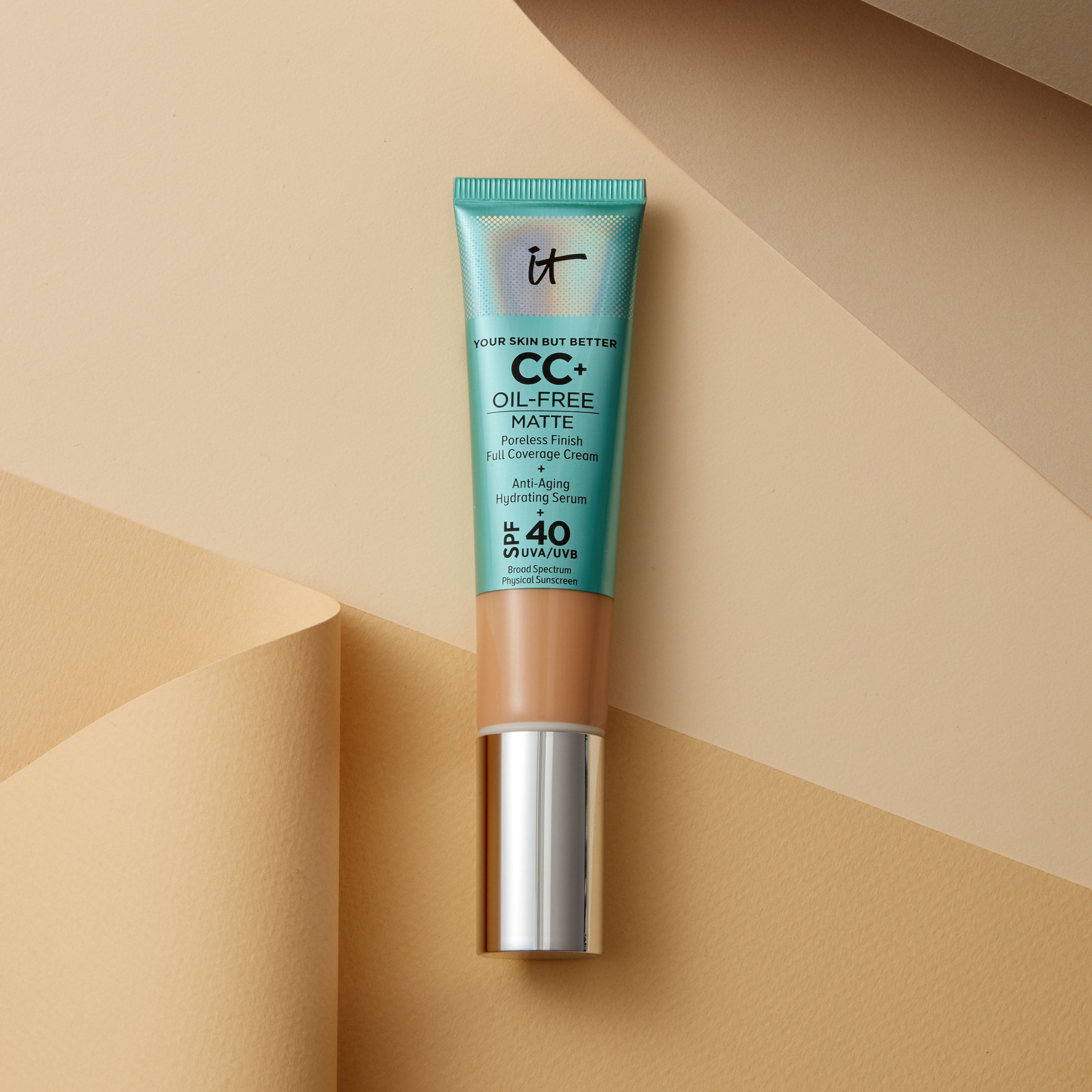 191204_itcosmetics_CCcream_Shot04_005_MAIN_1x1.jpg